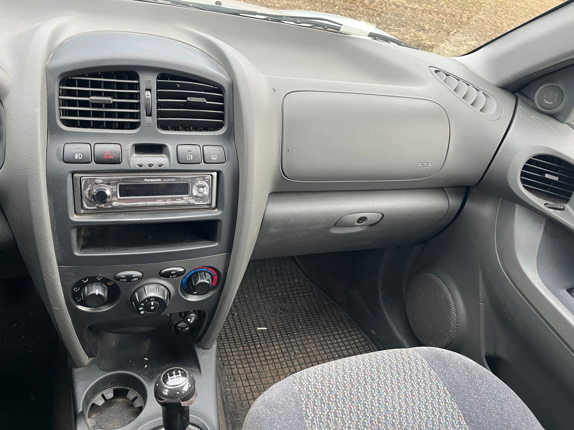 HYUNDAI Santa Fe 2.0 CRDi GLS-image-11