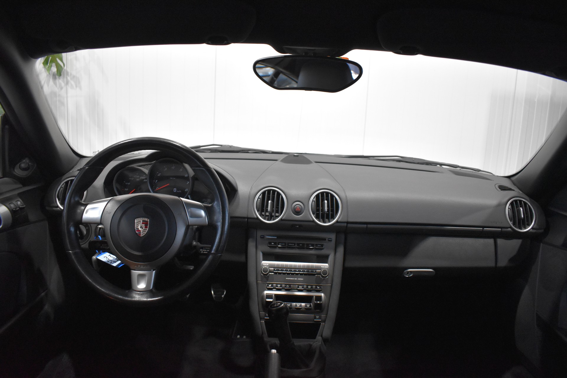 PORSCHE Cayman 2.7-image-11