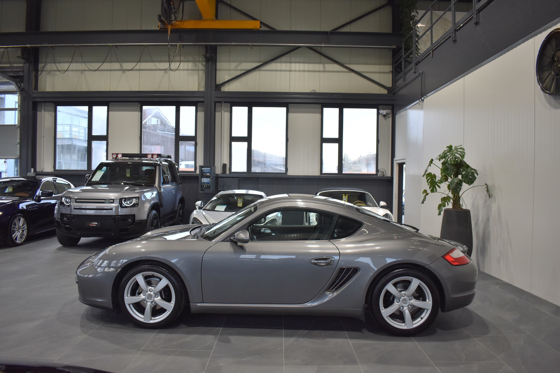 PORSCHE Cayman 2.7-image-4