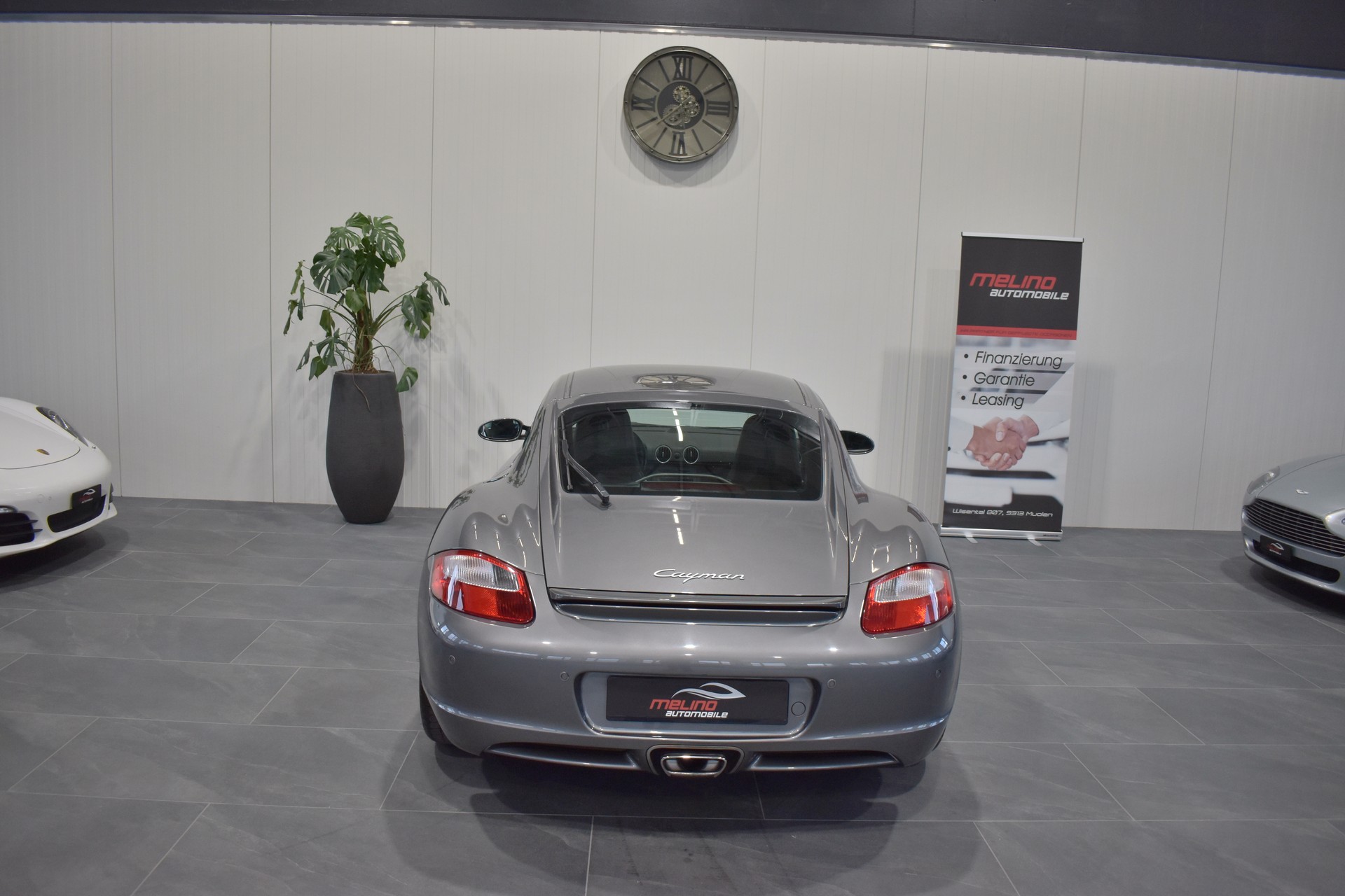 PORSCHE Cayman 2.7-image-8