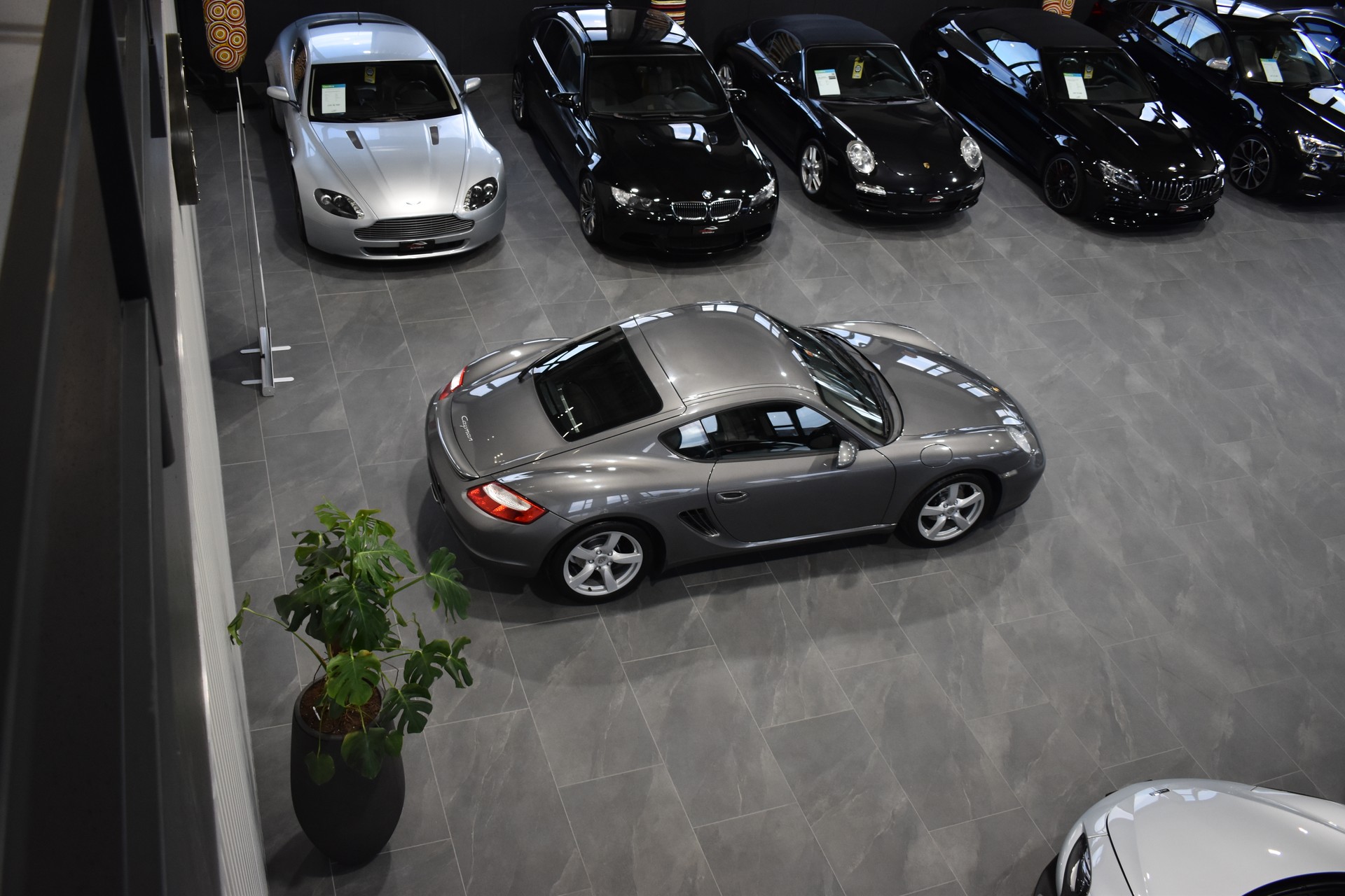 PORSCHE Cayman 2.7-image-7