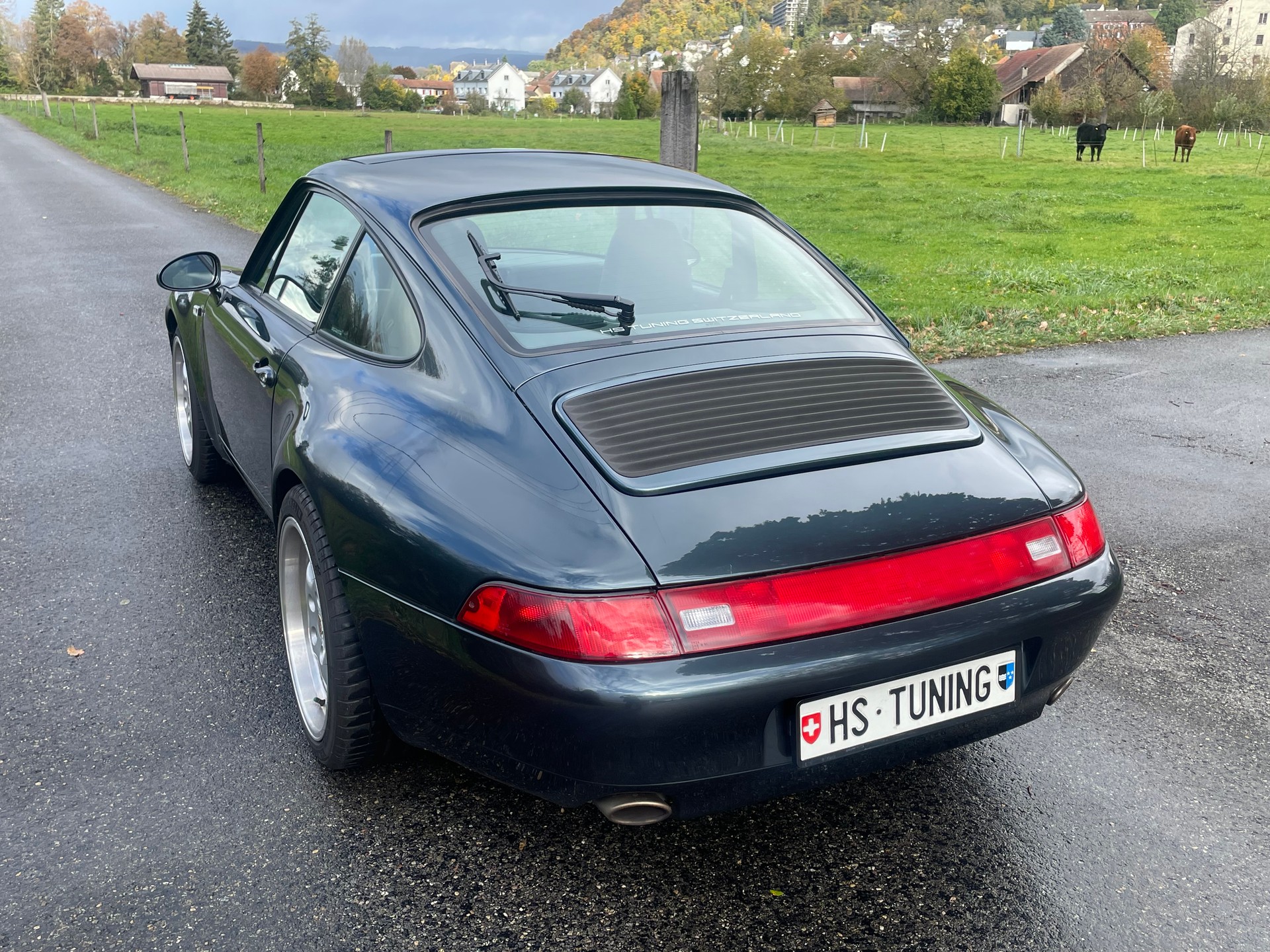 PORSCHE 911 Carrera-image-5