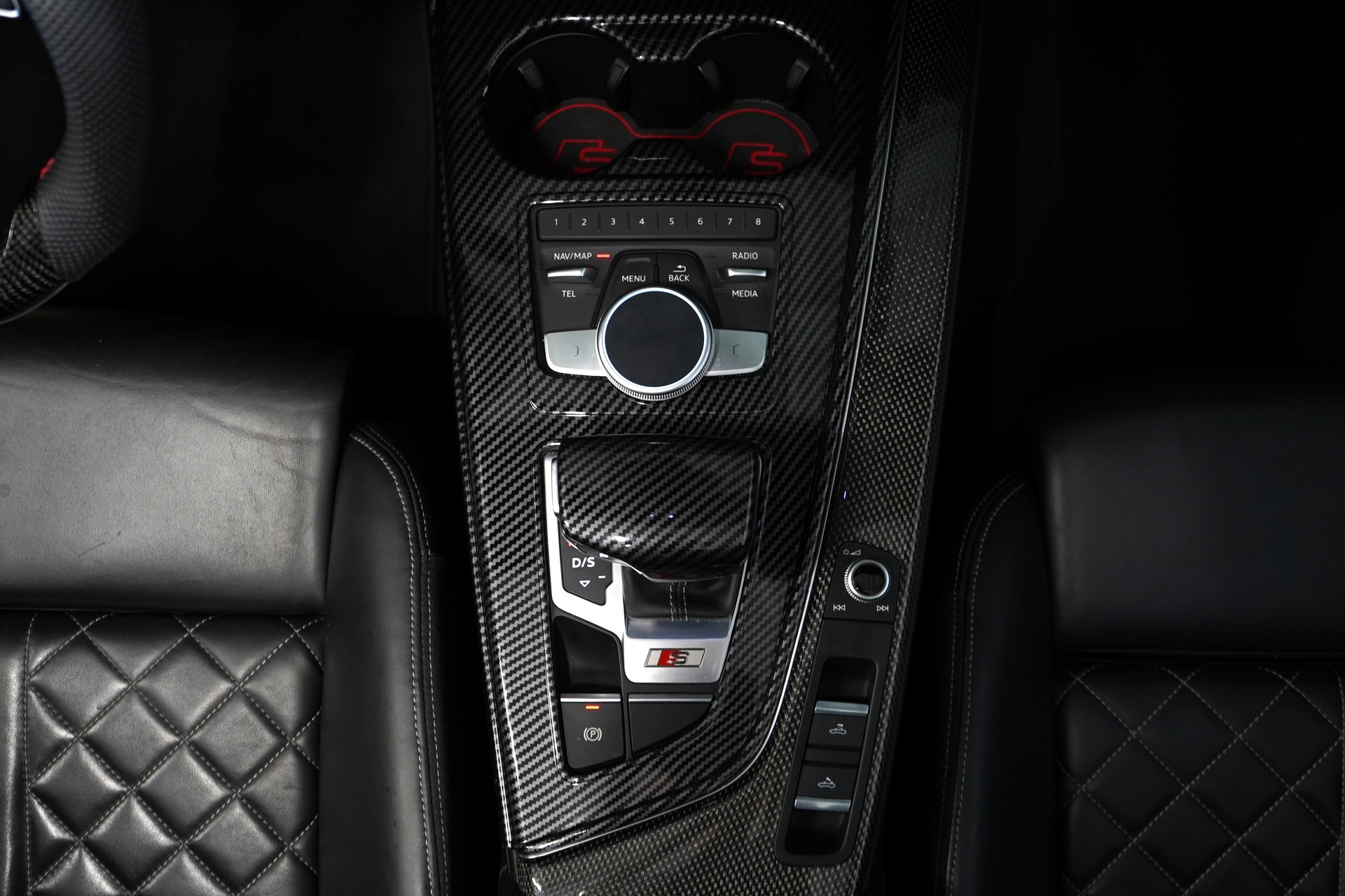 AUDI S5 Cabriolet 3.0 TFSI quattro tiptronic-image-26