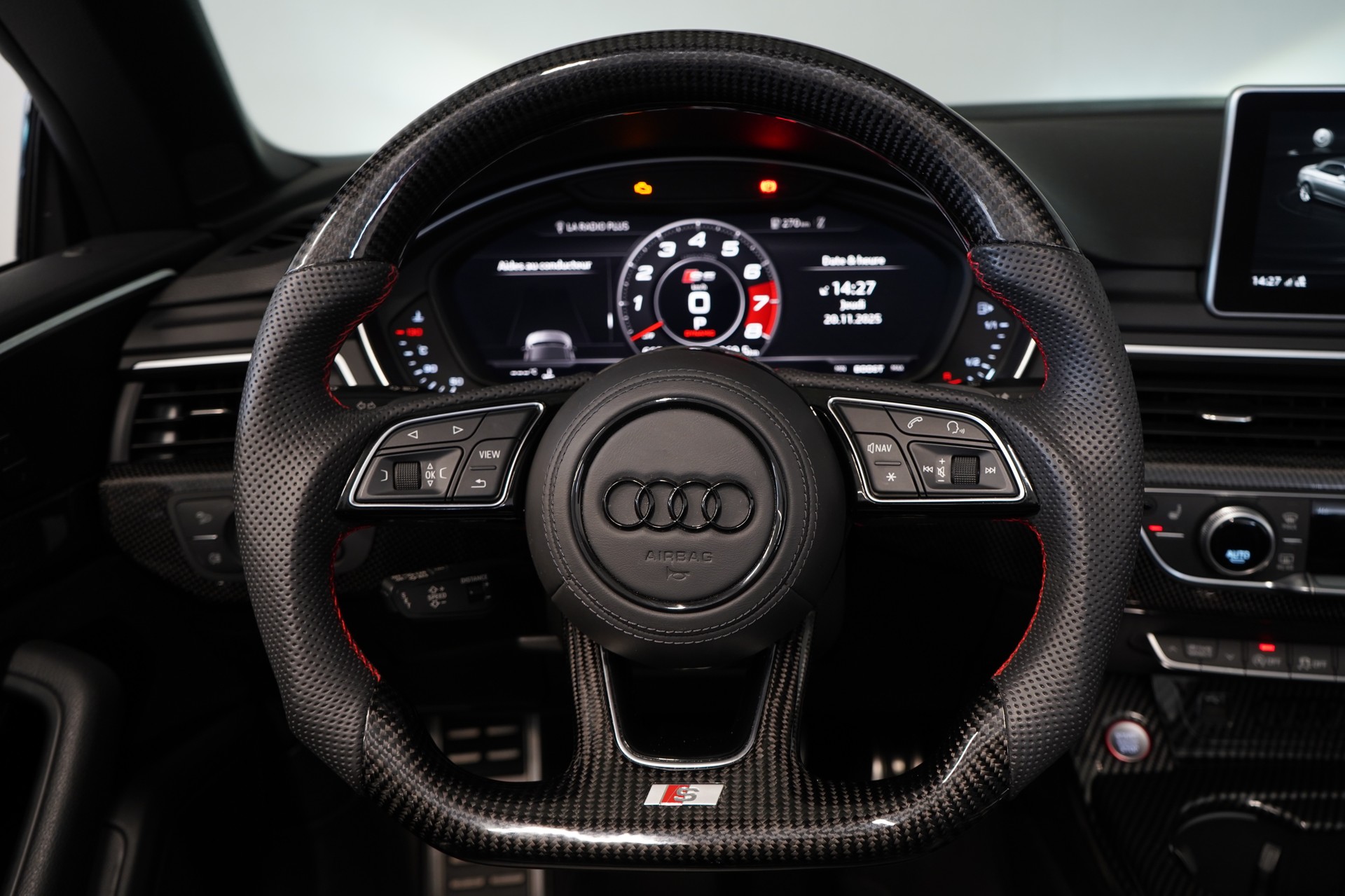 AUDI S5 Cabriolet 3.0 TFSI quattro tiptronic-image-18