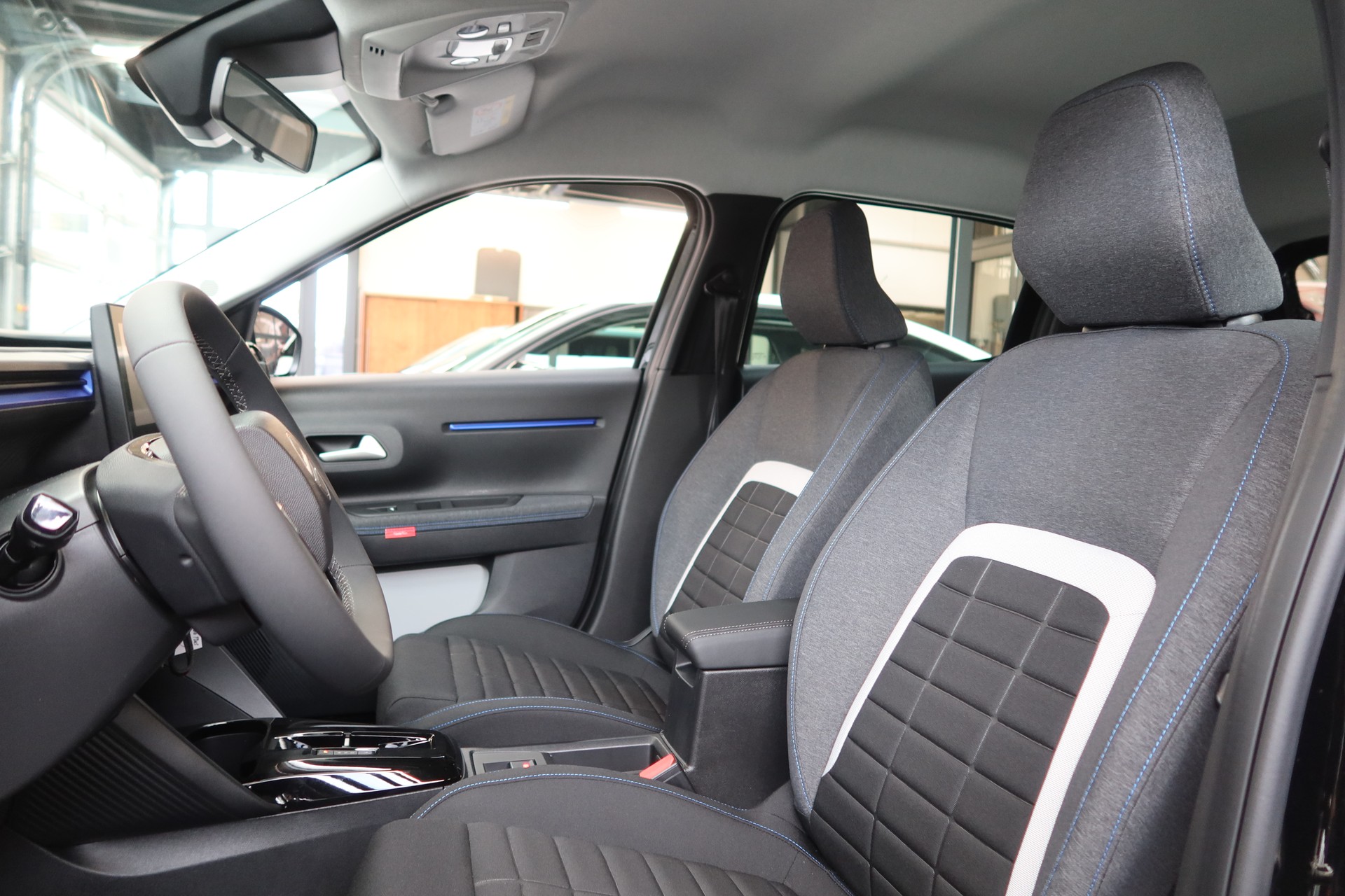 CITROEN C3 1.2i MHEV Plus DCS6-image-10