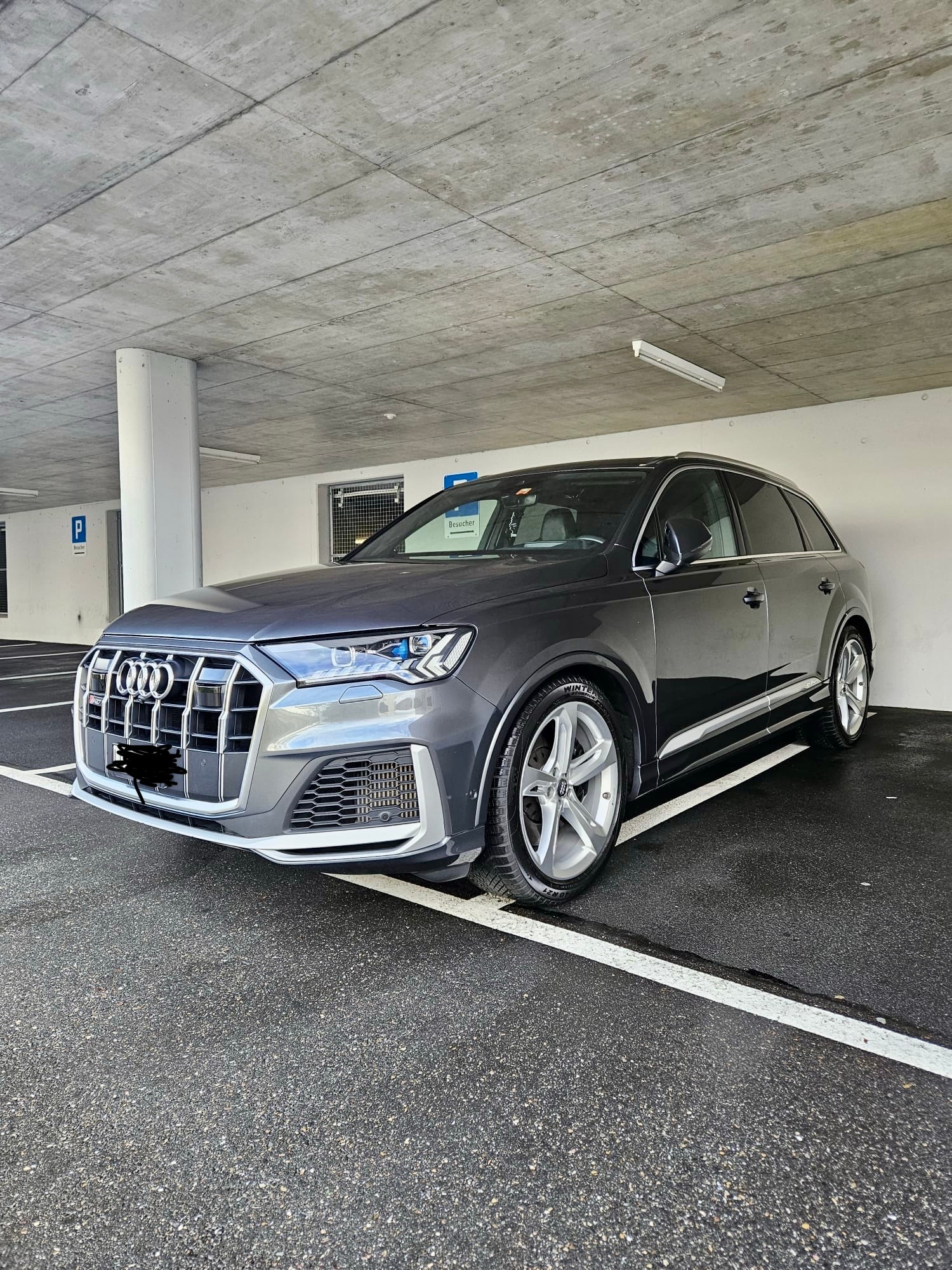 AUDI SQ7 4.0 TDI quattro tiptronic-image-12
