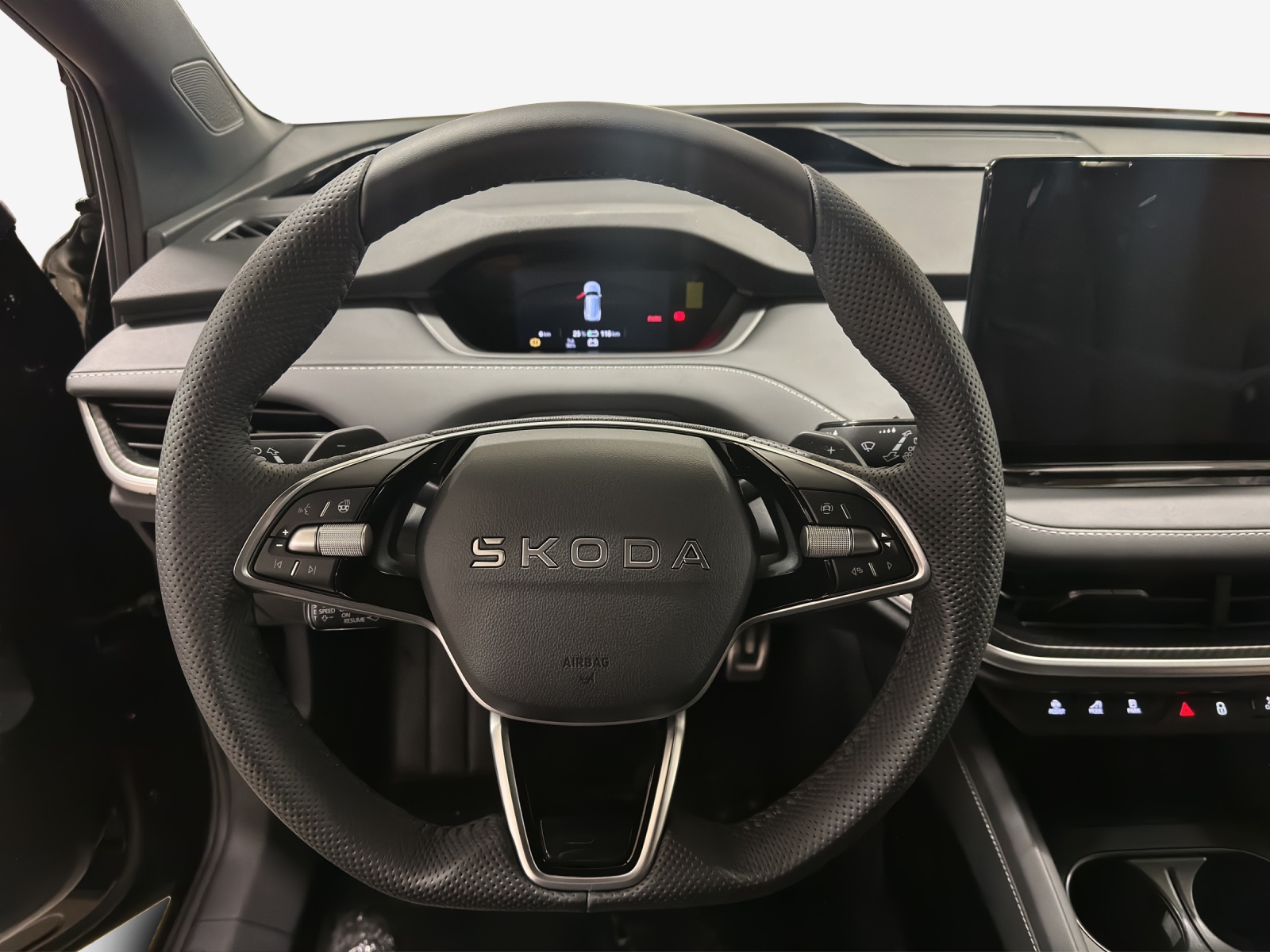 SKODA Enyaq 85 Sportline-image-9