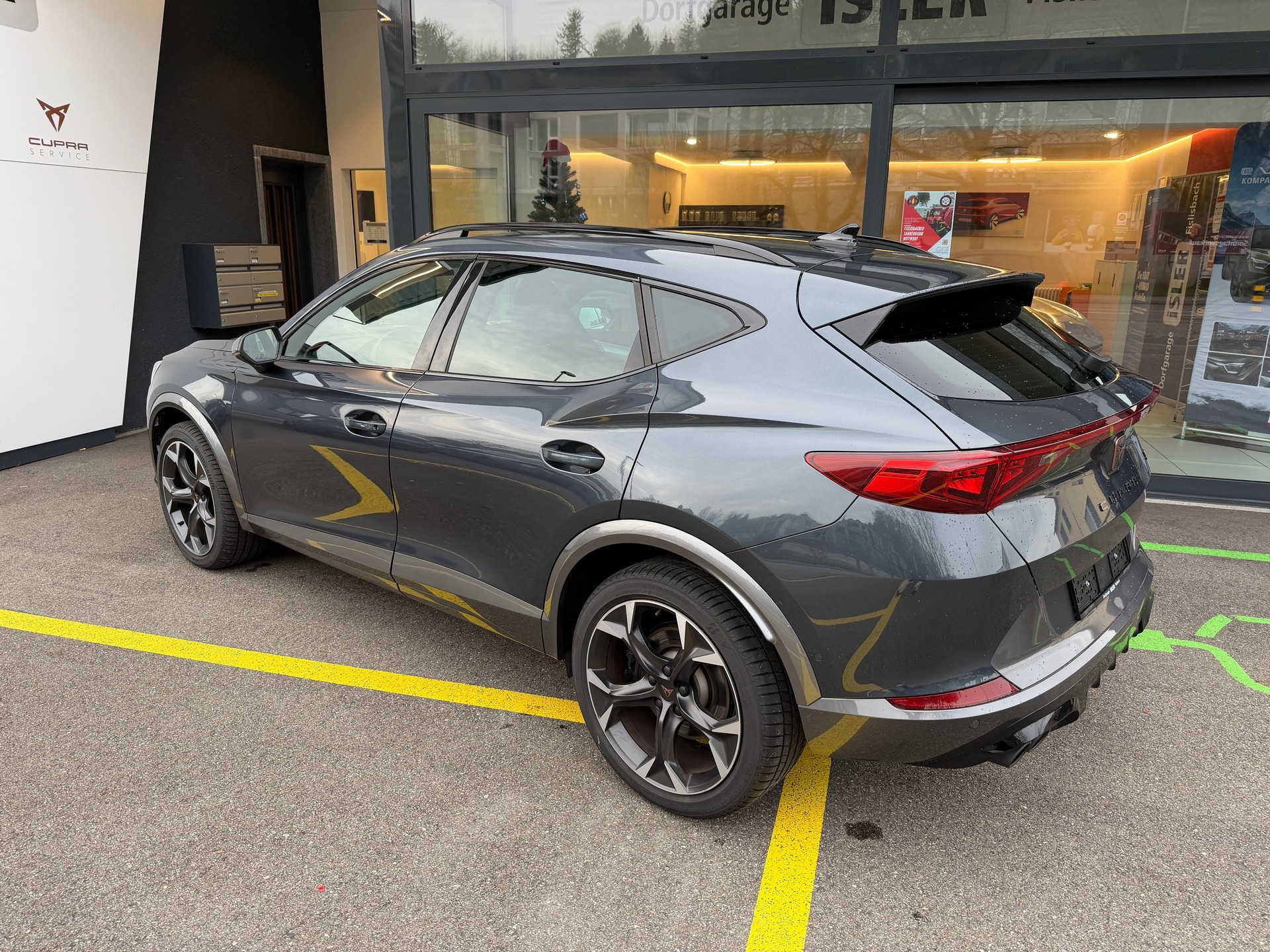 CUPRA Formentor 2.0 TSI VZ 4Drive DSG-image-3