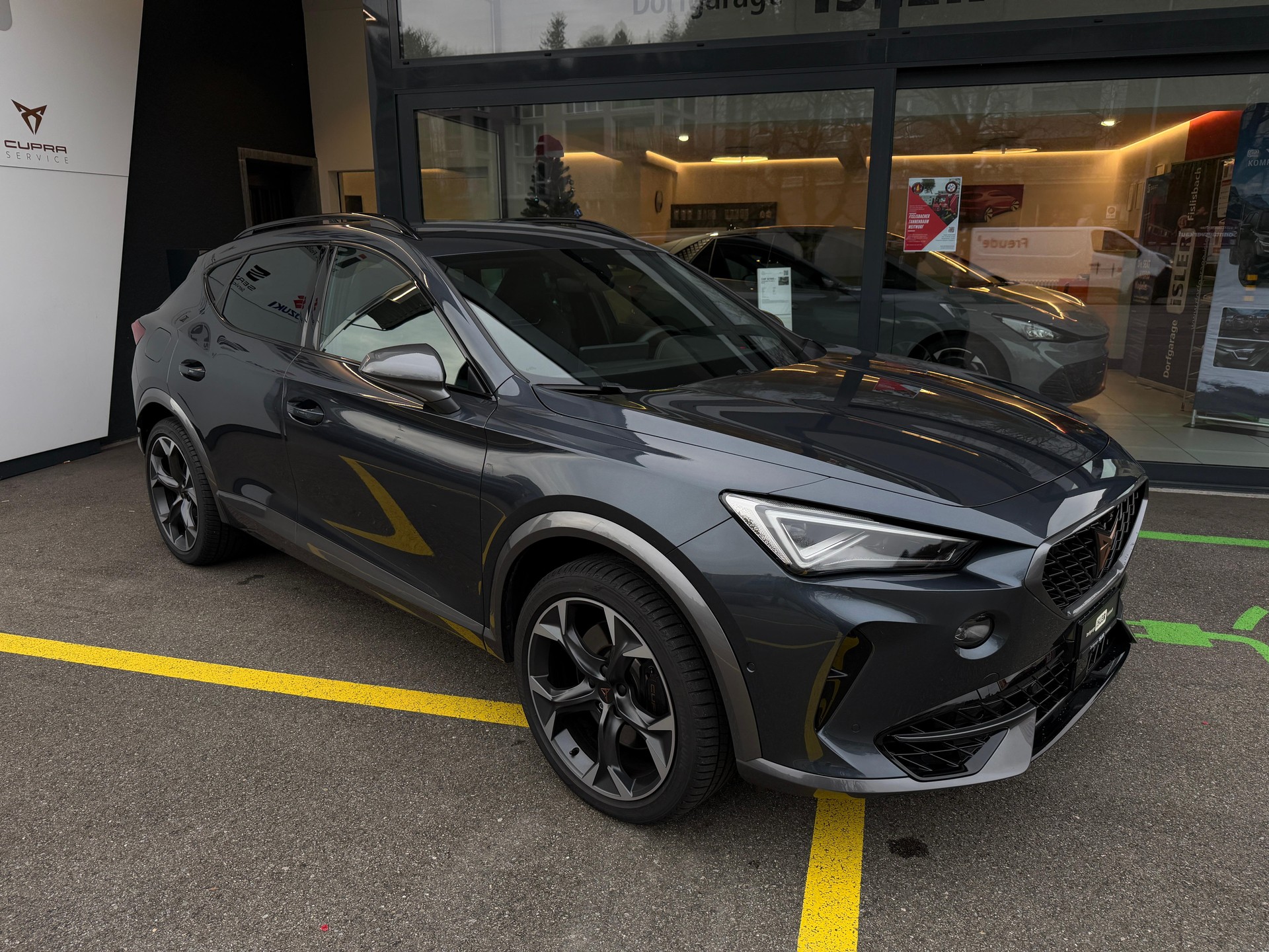 CUPRA Formentor 2.0 TSI VZ 4Drive DSG-image-0