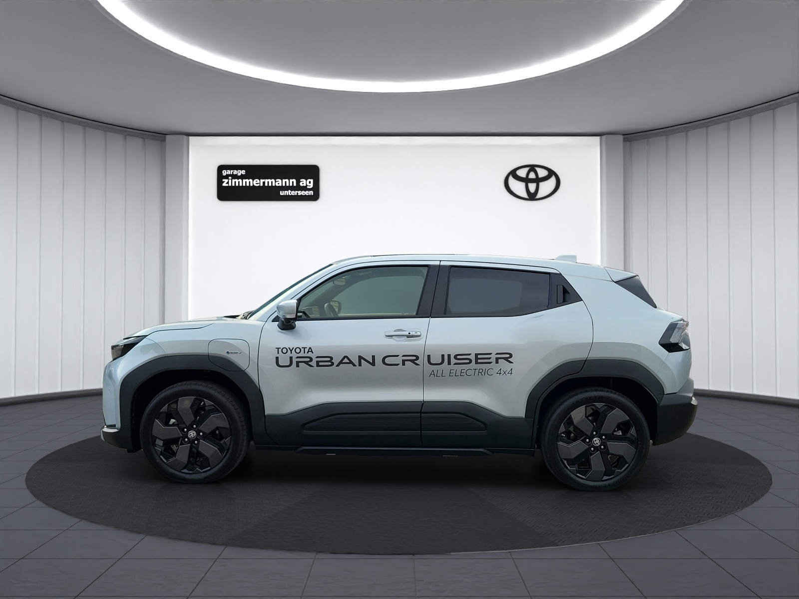 TOYOTA Urban Cruiser Premium AWD-image-10