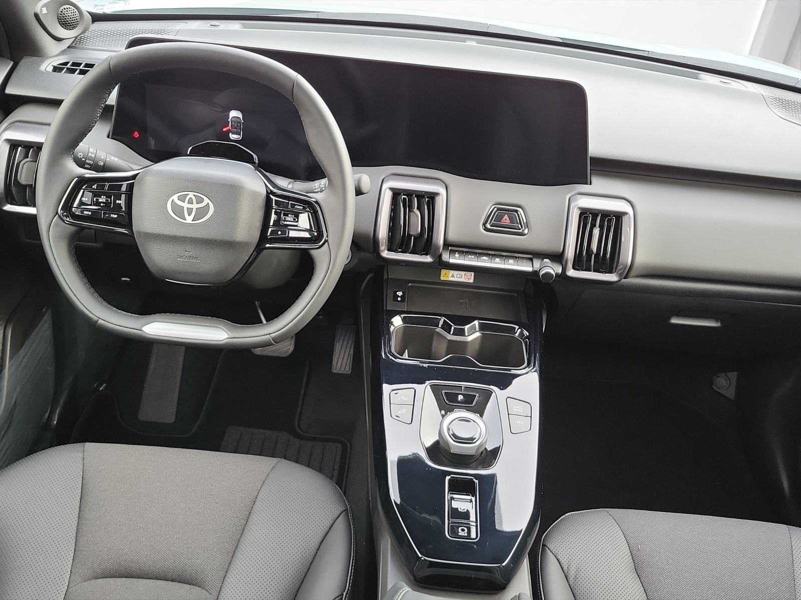 TOYOTA Urban Cruiser Premium AWD-image-13