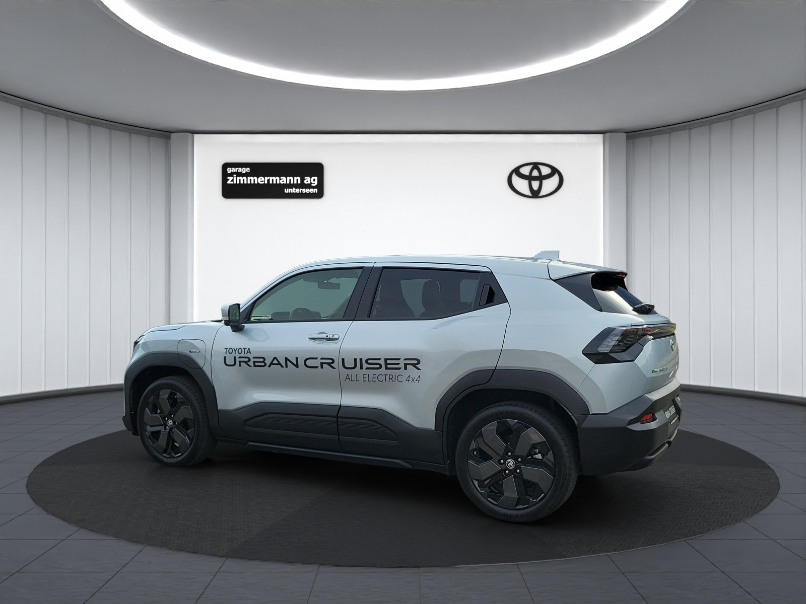 TOYOTA Urban Cruiser Premium AWD-image-9
