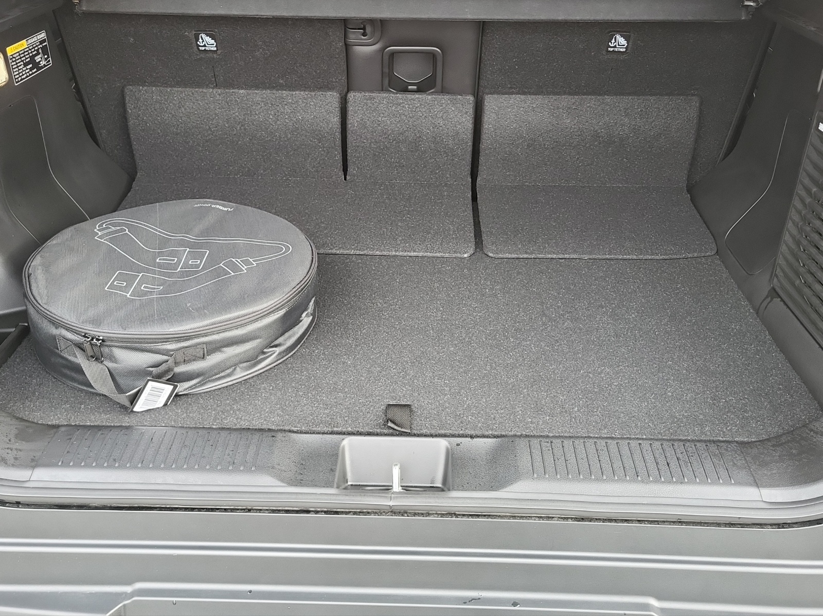 TOYOTA Urban Cruiser Premium AWD-image-15