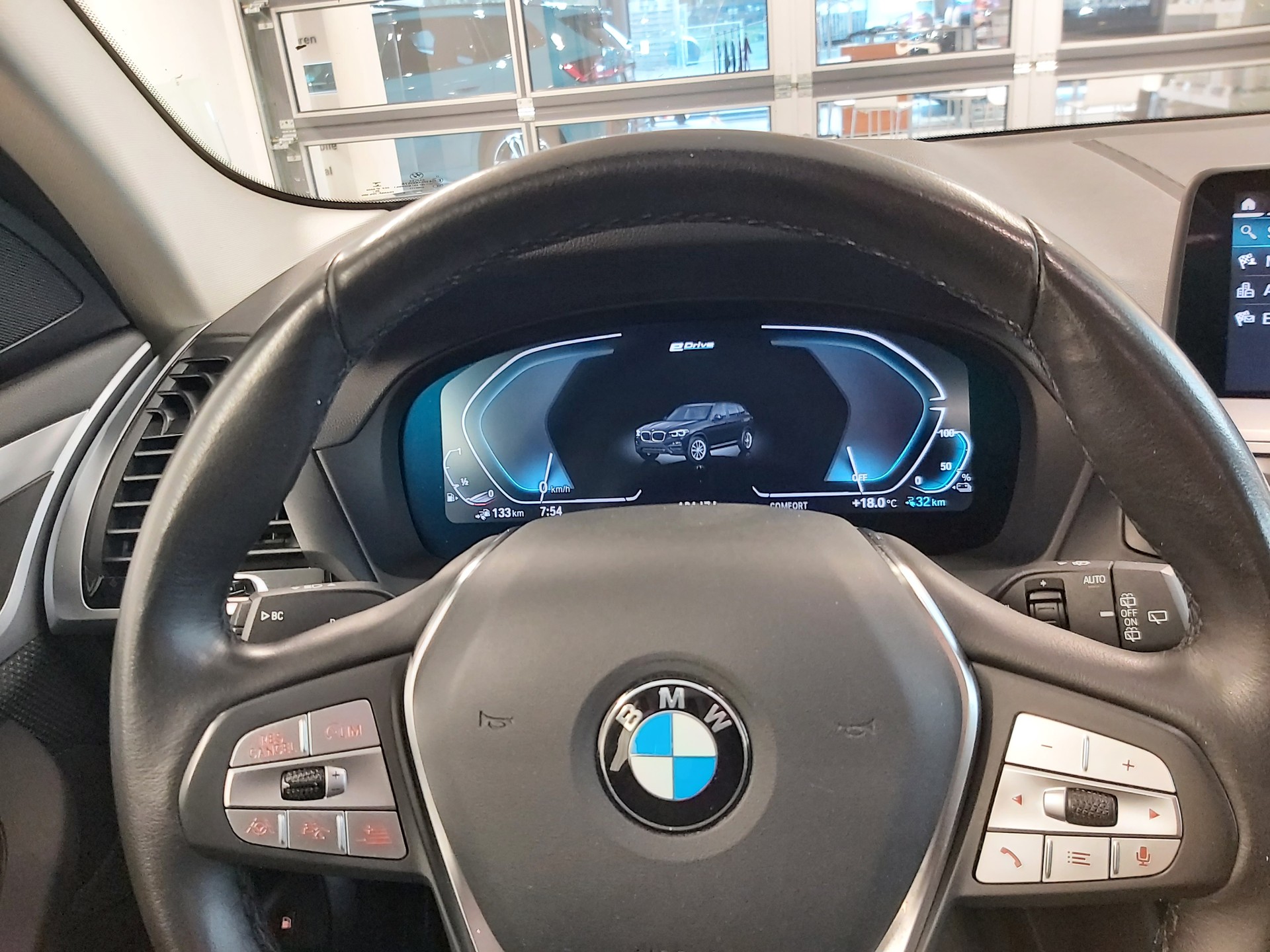 BMW X3 30e xDrive-image-14