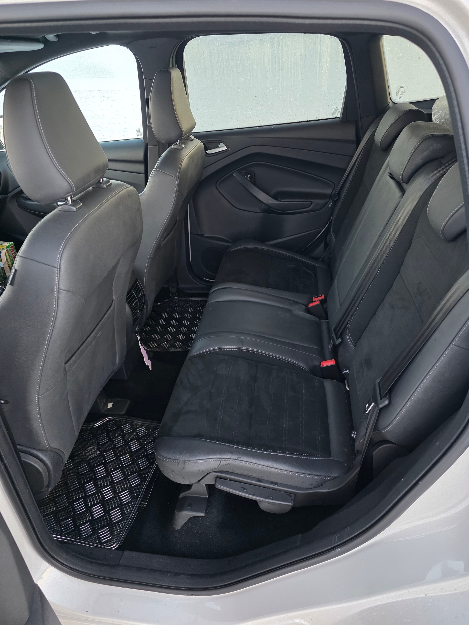 FORD Kuga 2.0 TDCi ST Line High 4WD PowerShift-image-5