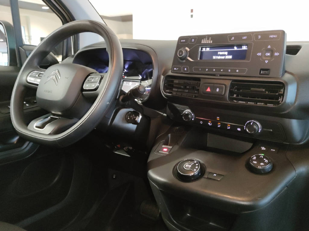CITROEN Berlingo 1000 Long 1.2 PureTech 130 Worker S/S-image-10