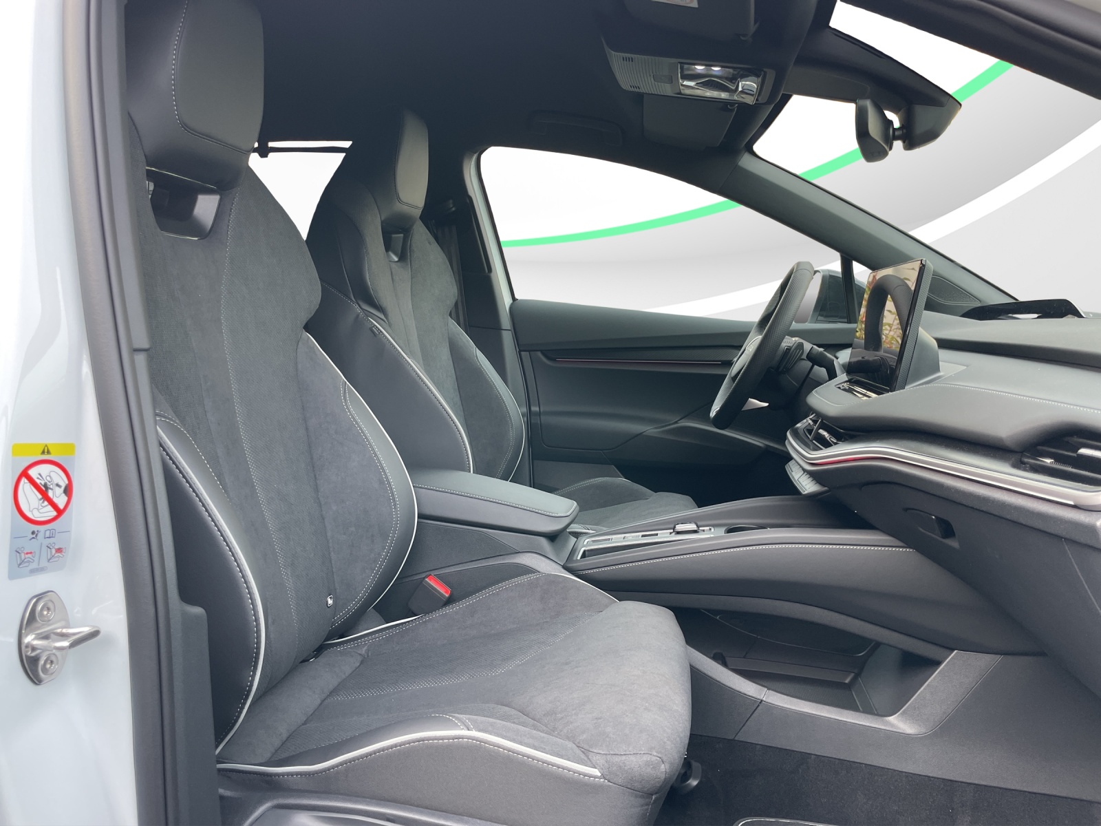SKODA Elroq 85 Sportline-image-12