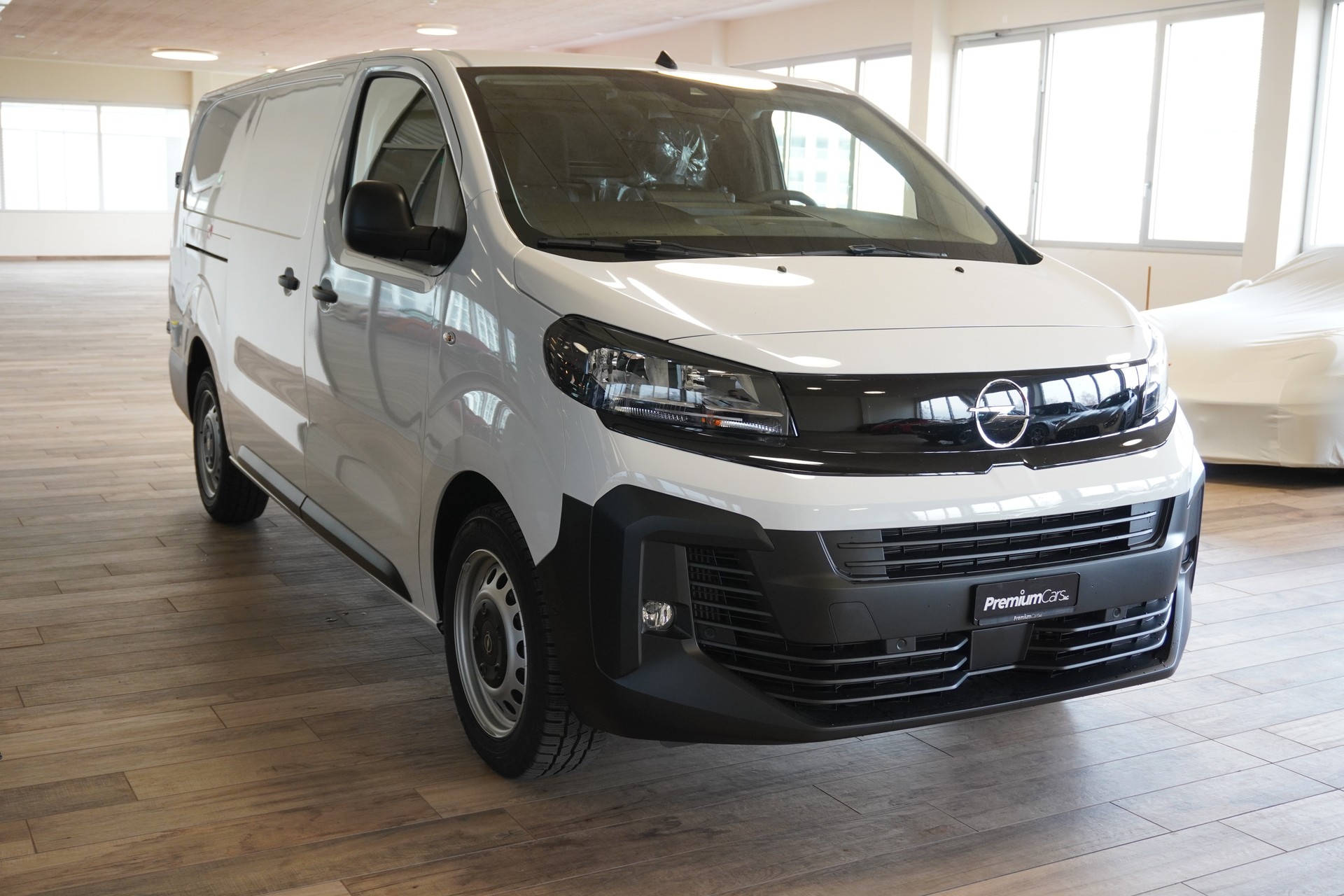 OPEL Vivaro Cargo 2.0 D L3 Allwetter-image-2