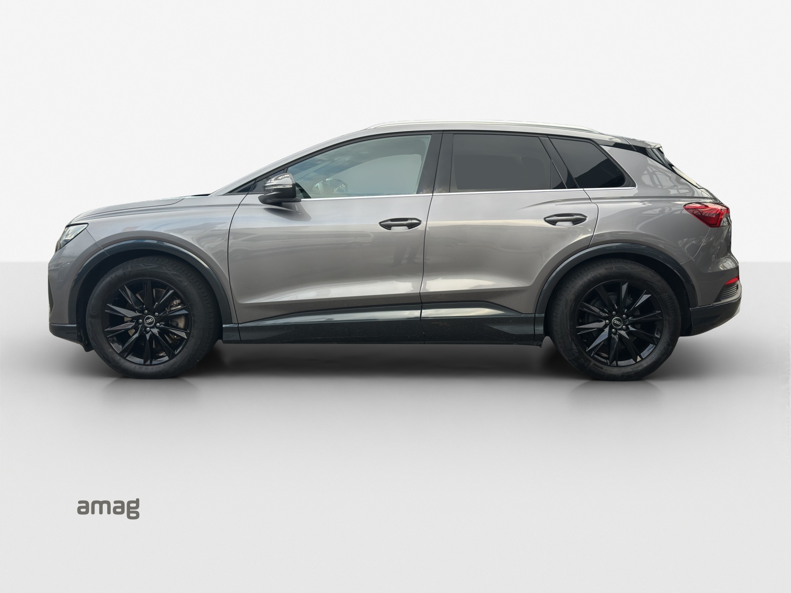 AUDI Q4 e-tron 50 quattro-image-1