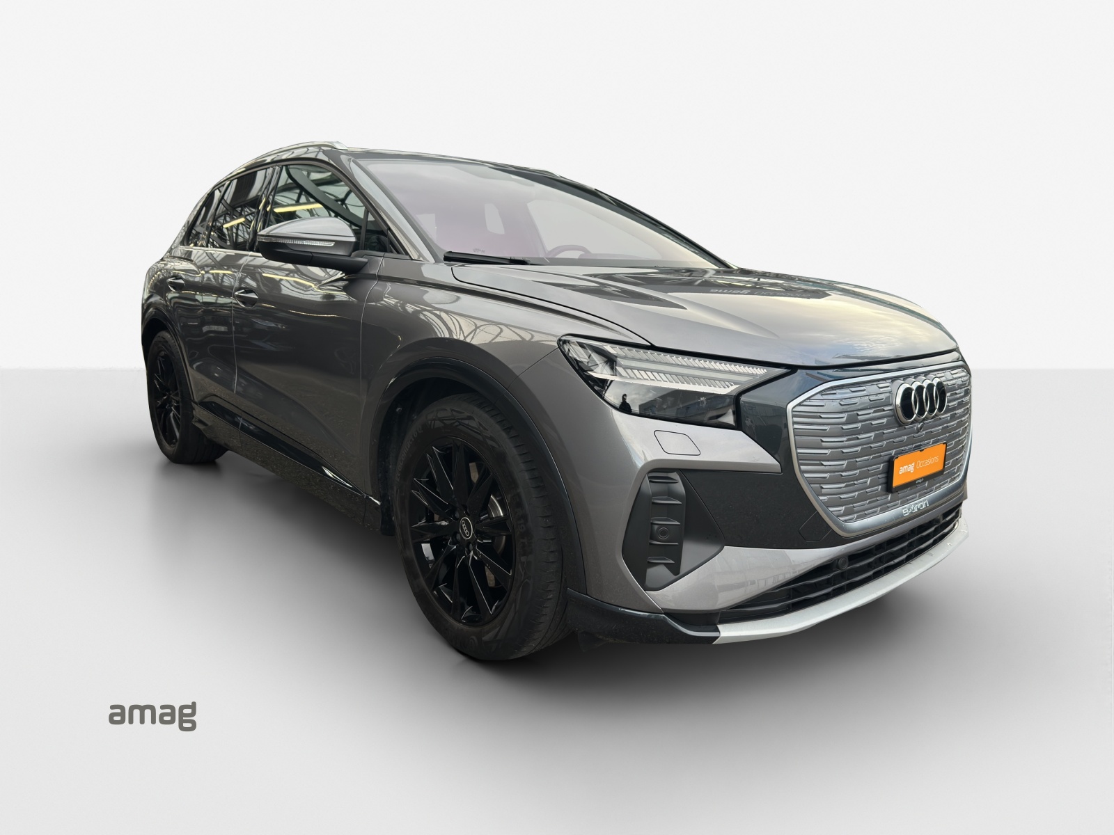 AUDI Q4 e-tron 50 quattro-image-6