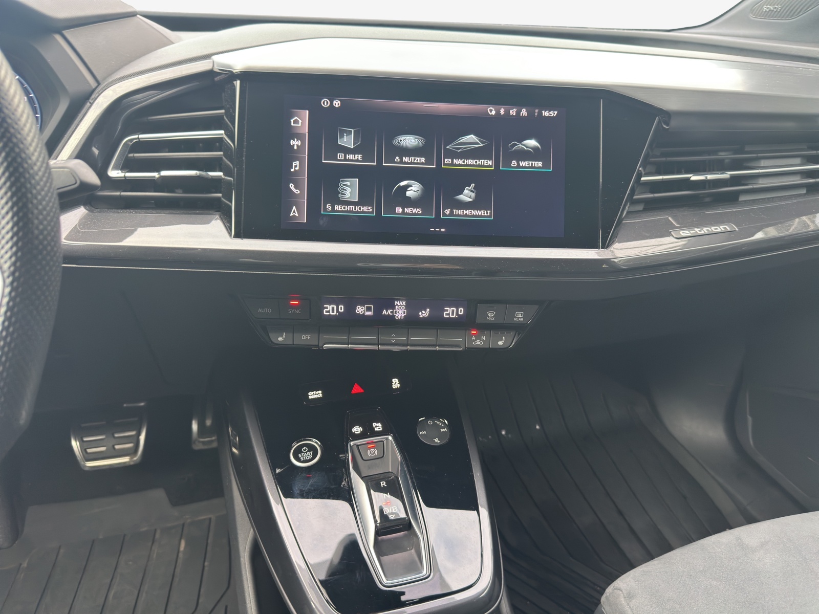AUDI Q4 e-tron 50 quattro-image-11