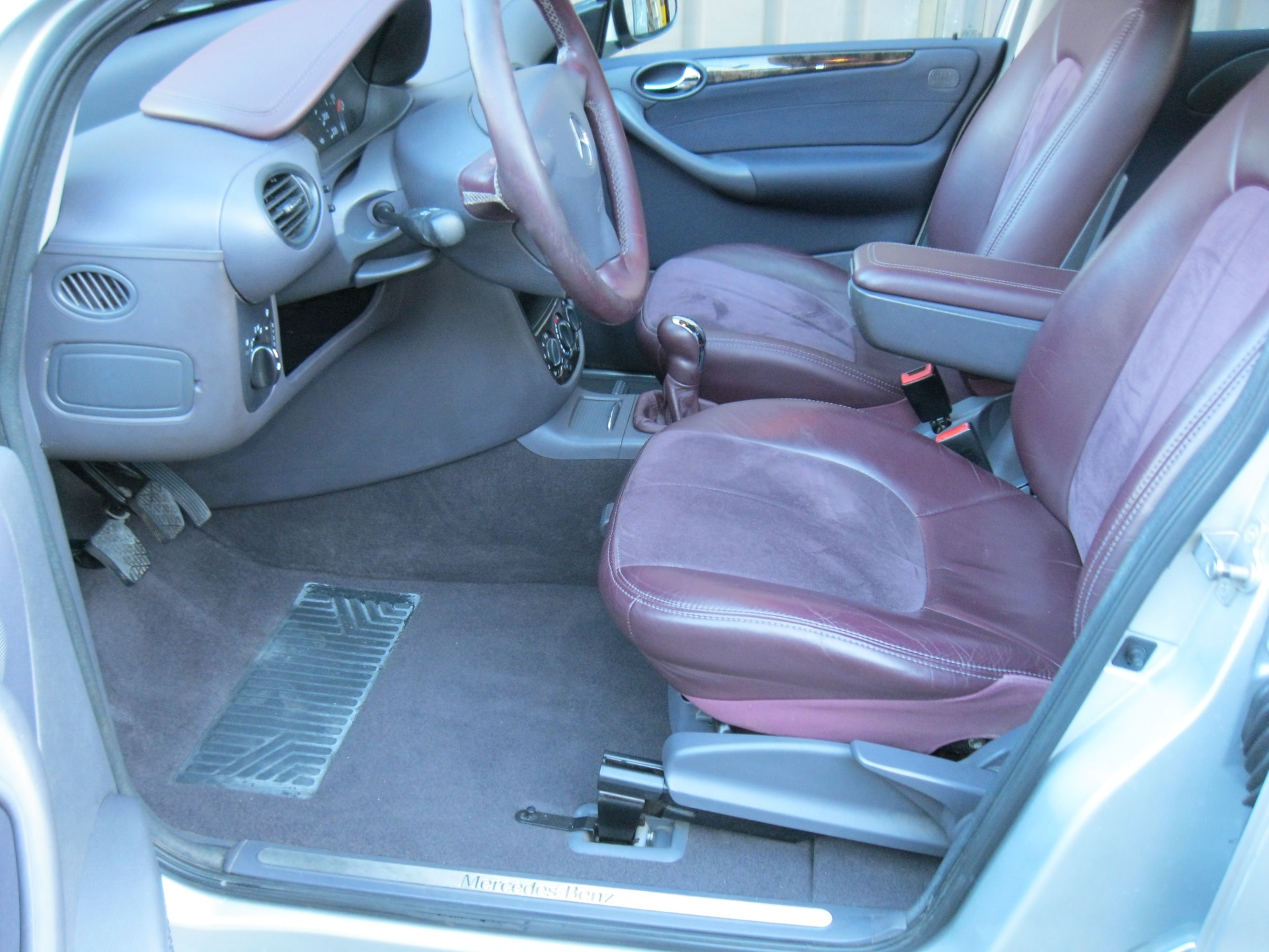 MERCEDES-BENZ A 160 L Elégance-image-4