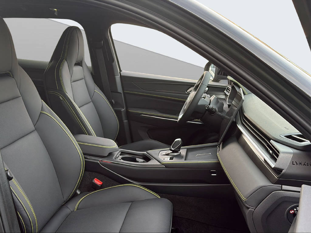 LYNK & CO 01 1.5 PHEV More-image-7