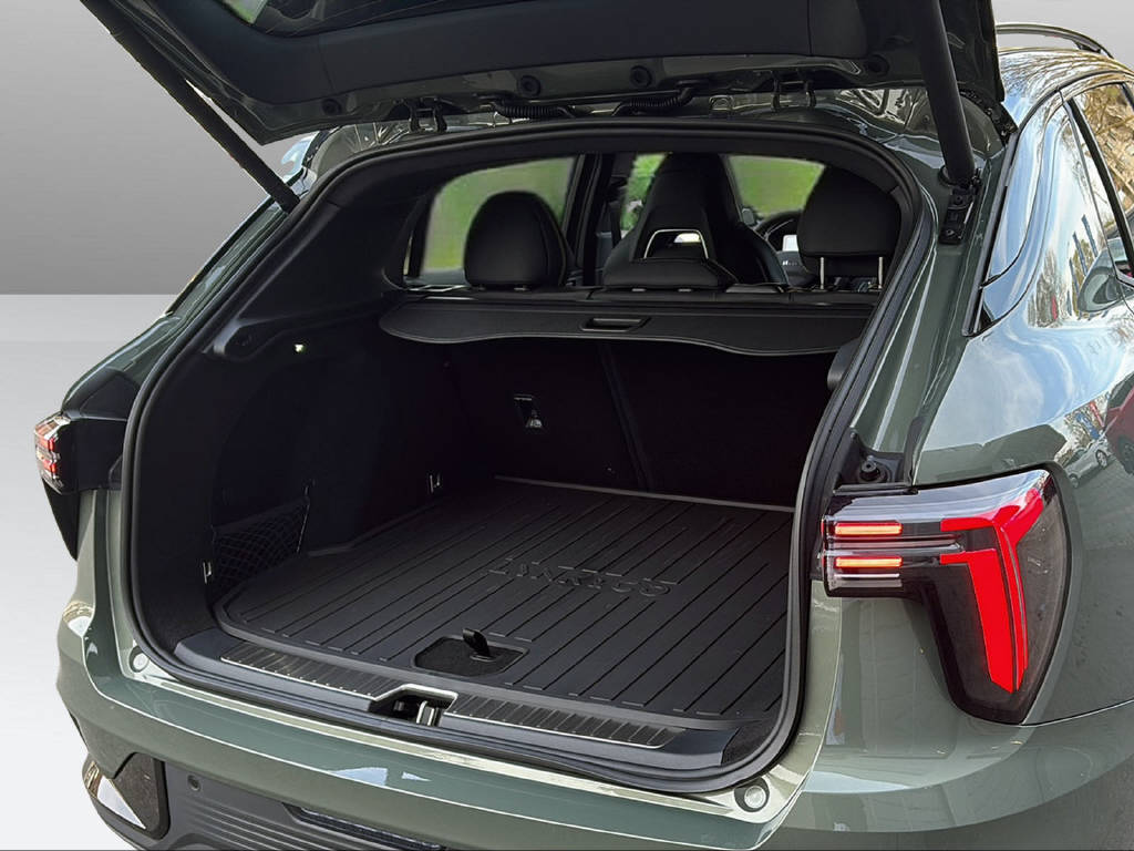 LYNK & CO 01 1.5 PHEV More-image-22
