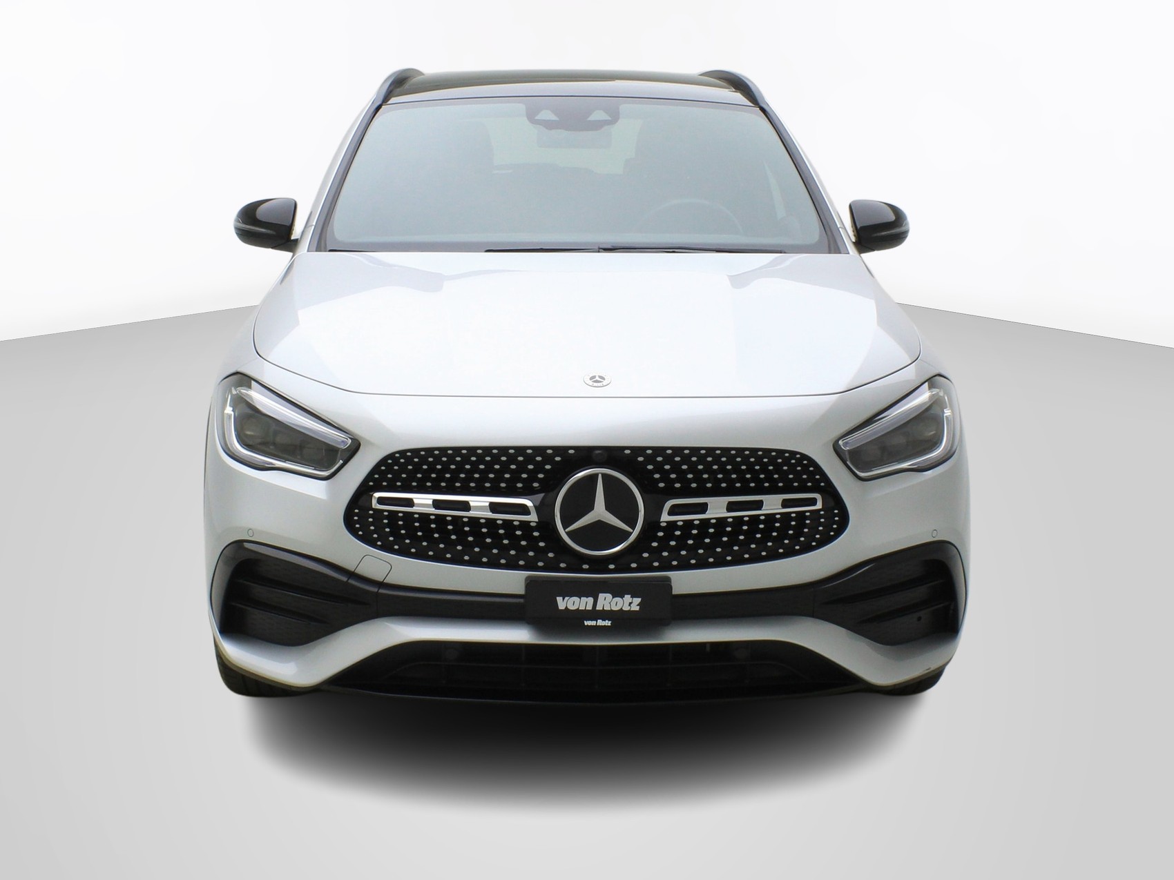 MERCEDES-BENZ GLA-Klasse GLA 250 e AMG Line-image-5