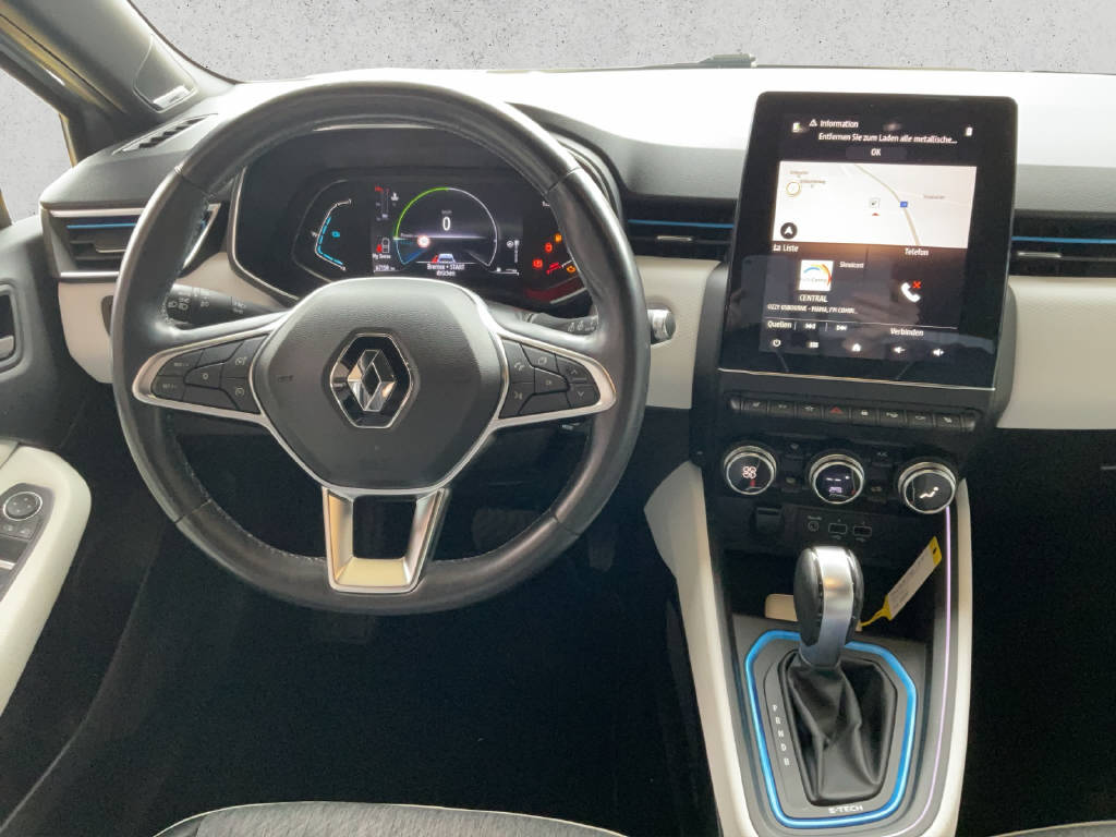RENAULT Clio 1.6 E-Tech Edition One-image-10