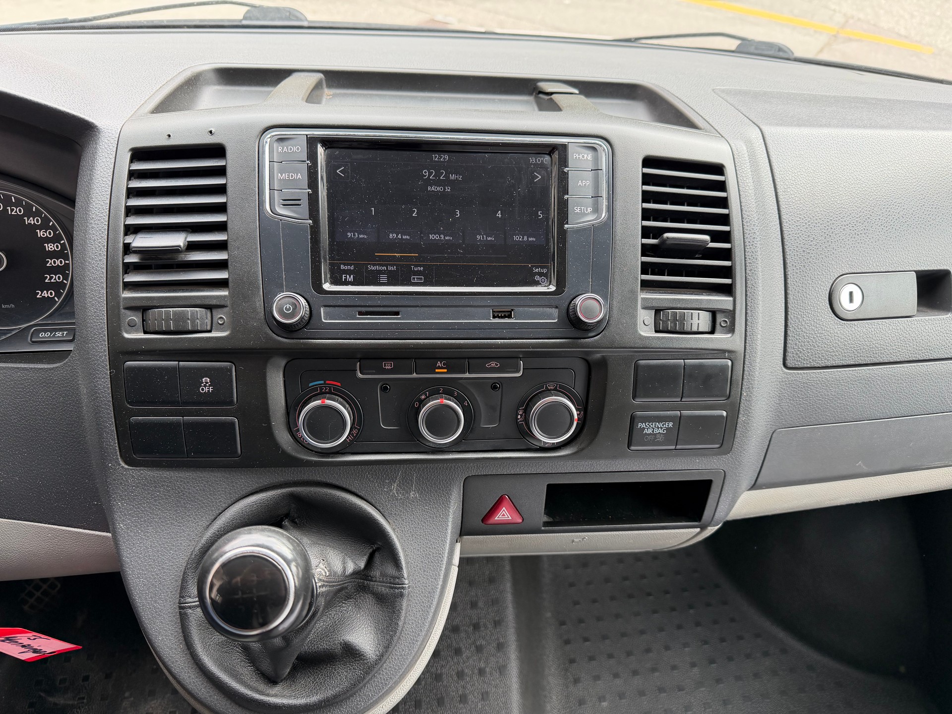 VW T5 2.0 TDI 4Motion-image-9