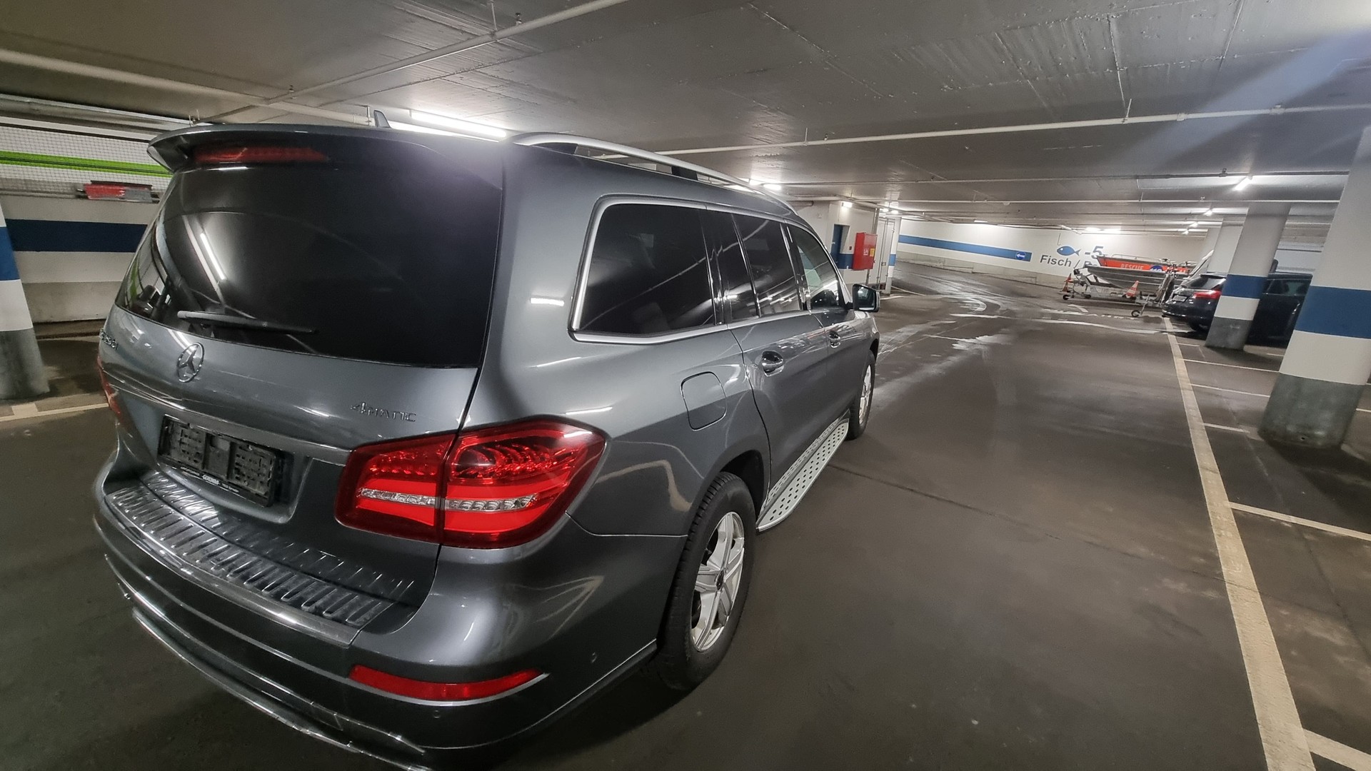 MERCEDES-BENZ GLS 350 d 4Matic 9G-TRONIC-image-3