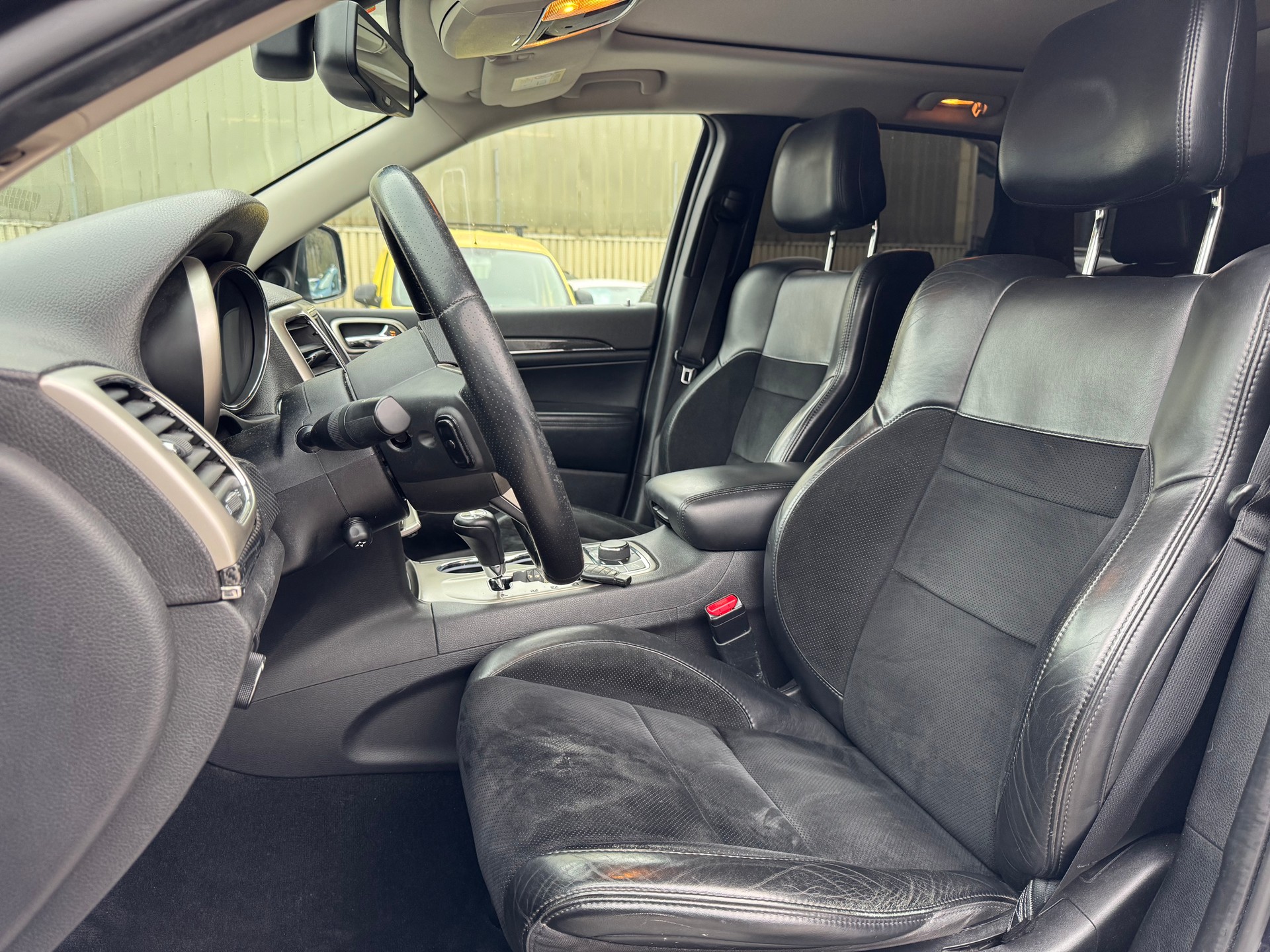 JEEP Grand Cherokee 3.0 CRD Limited Automatic-image-8
