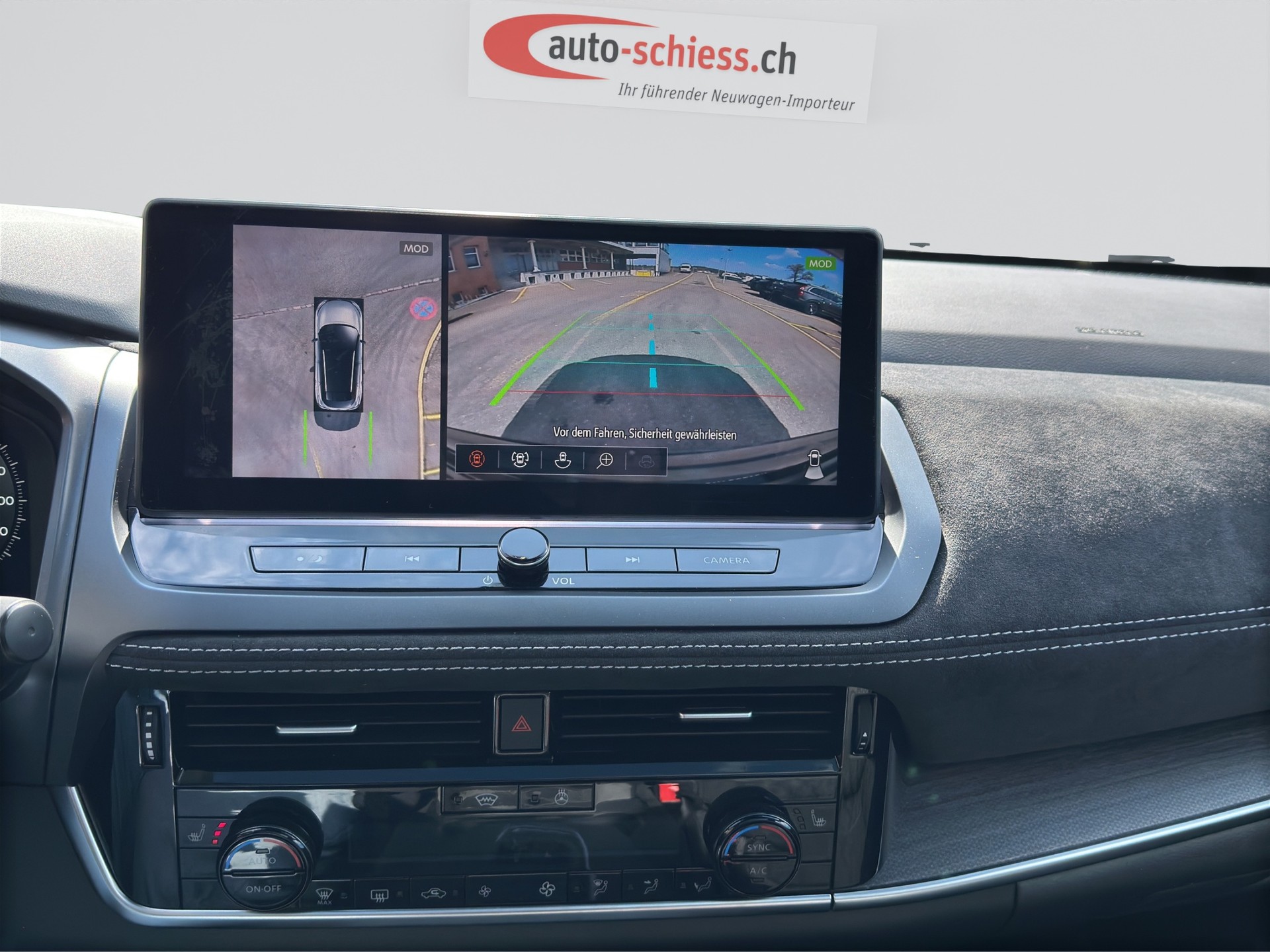 NISSAN Qashqai 1.3 DIG-T MHEV Tekna+ Xtronic-image-16