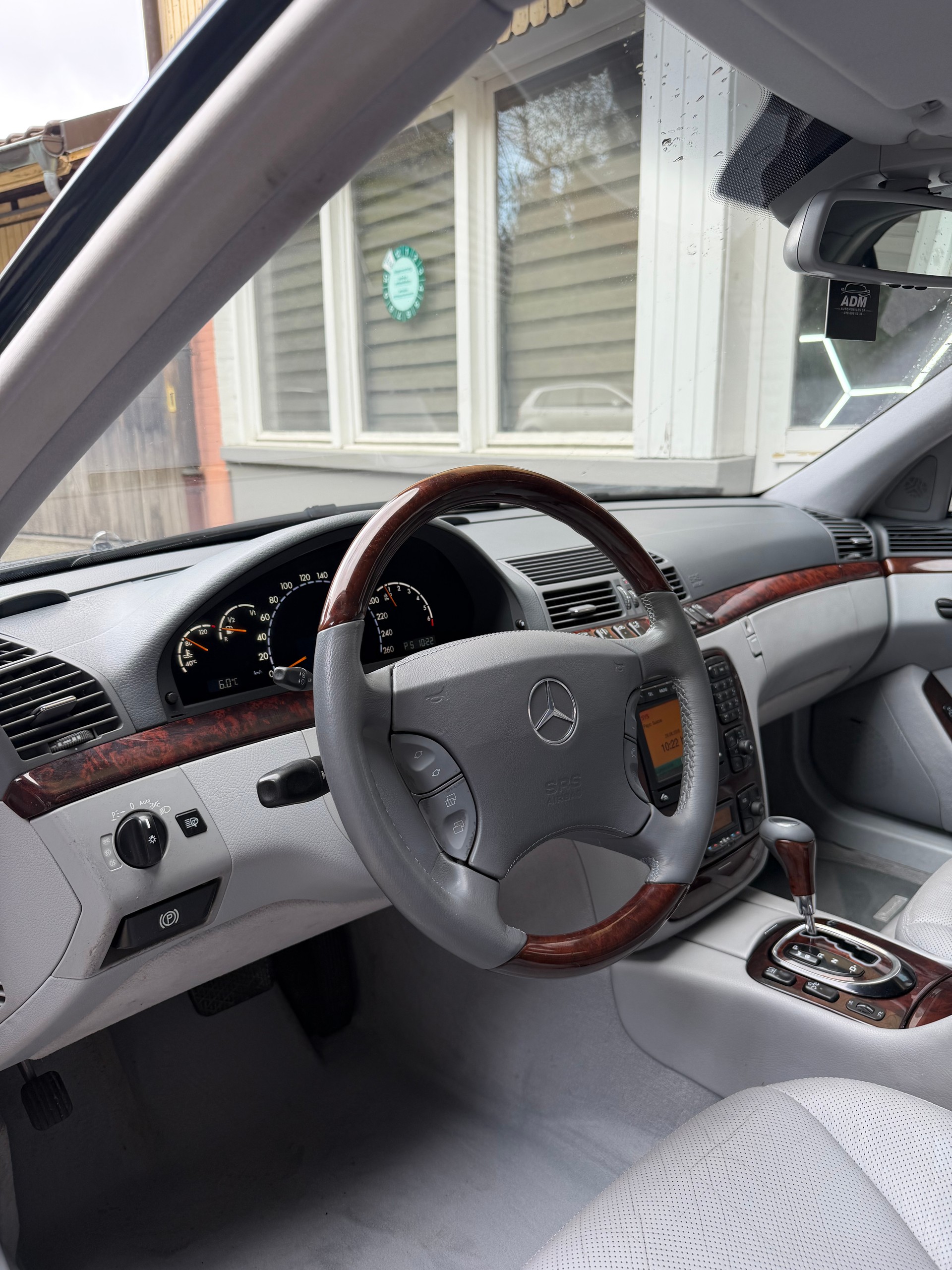 MERCEDES-BENZ S 500-image-8