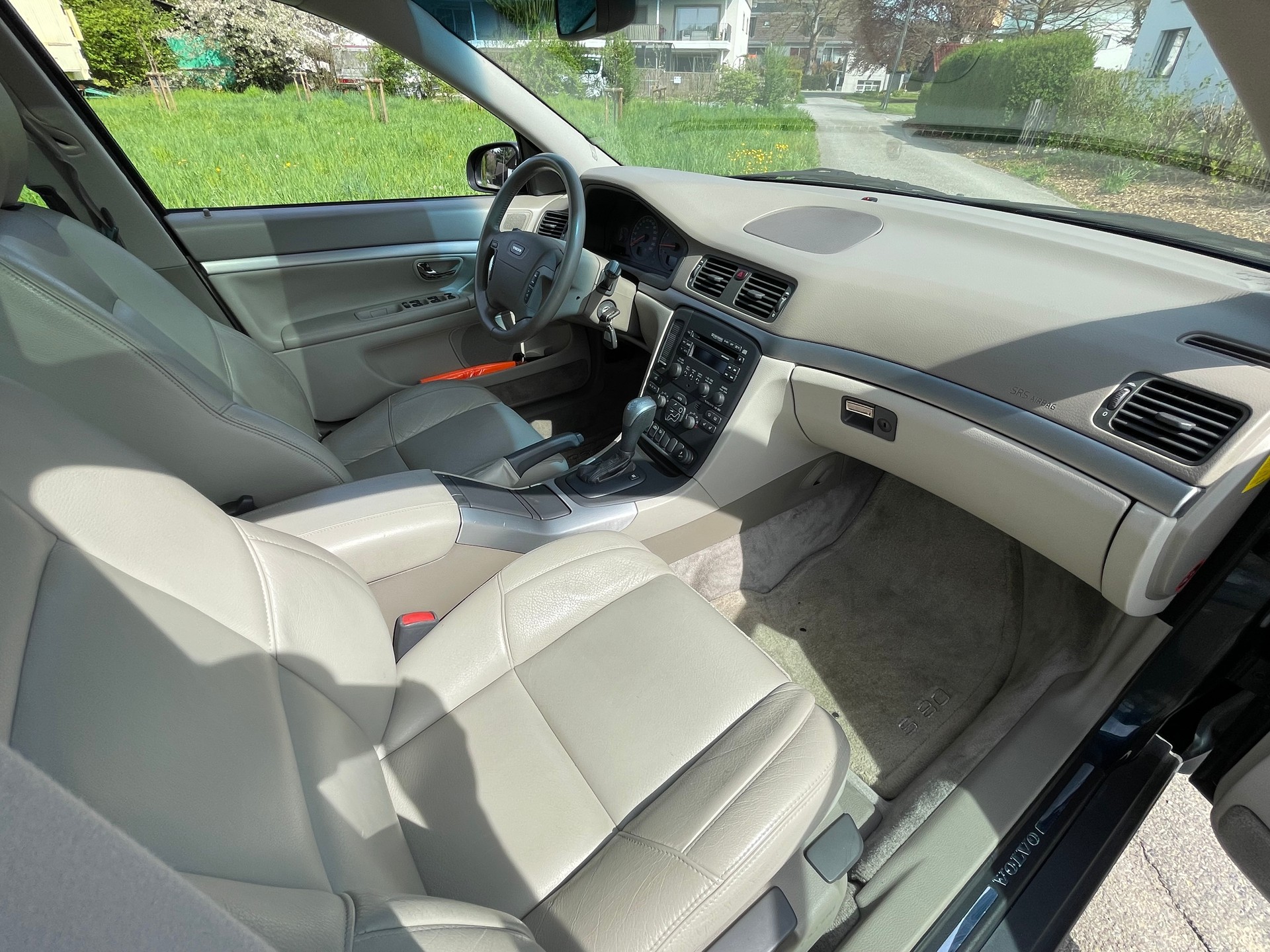 VOLVO S80 T6-image-11