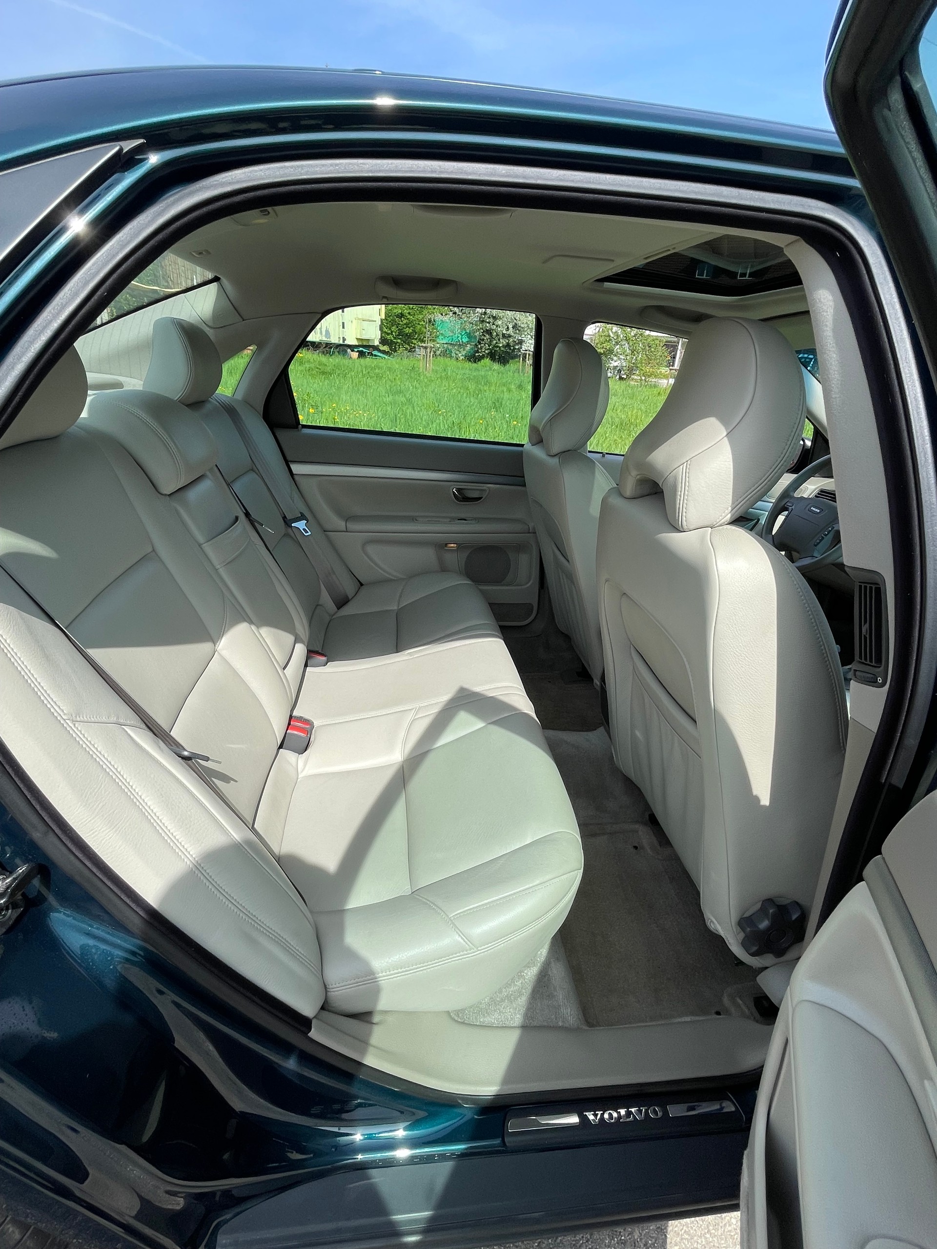 VOLVO S80 T6-image-13