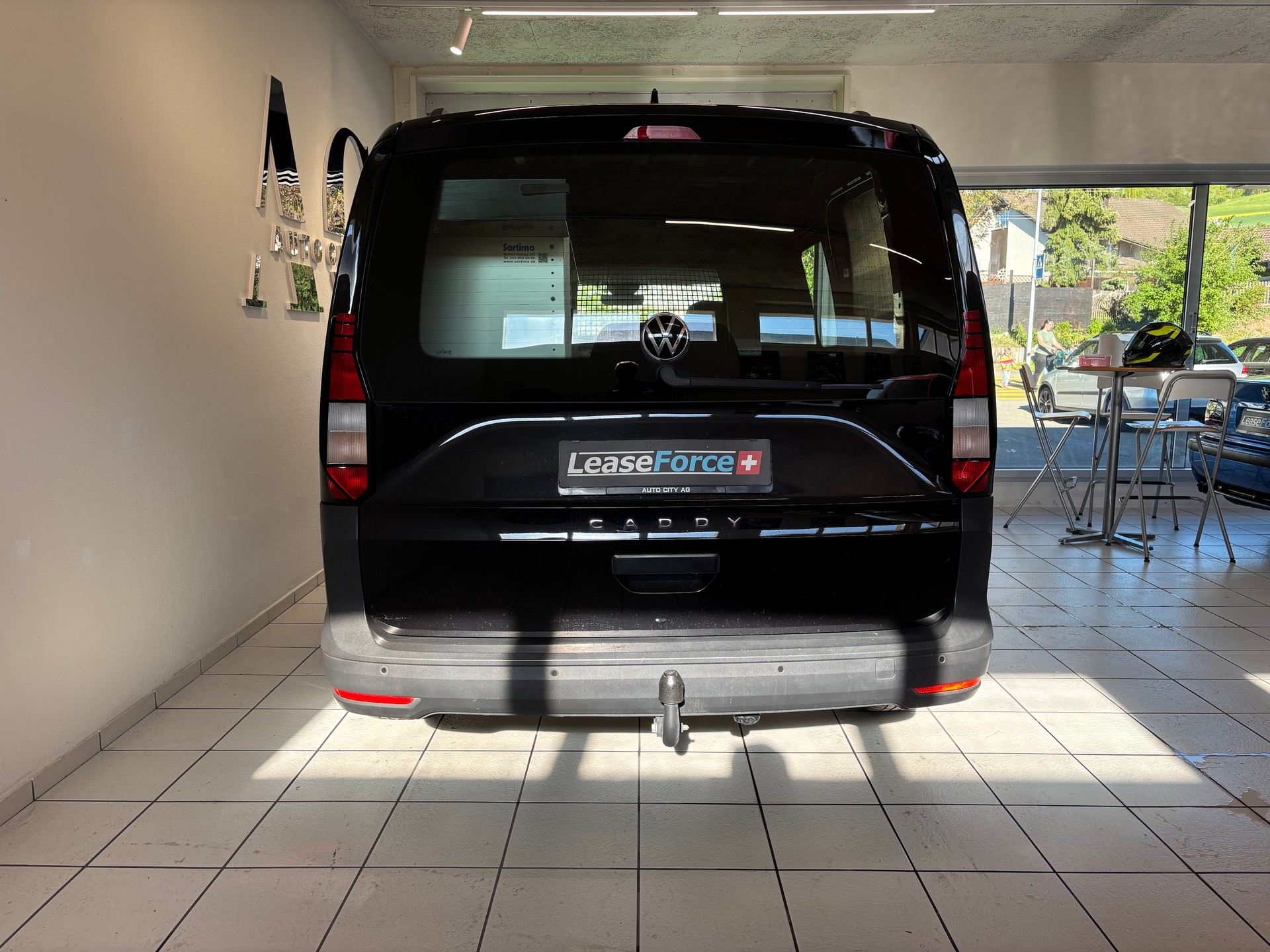 VW Caddy Cargo 1.5TSI Entry Maxi DSG-image-3