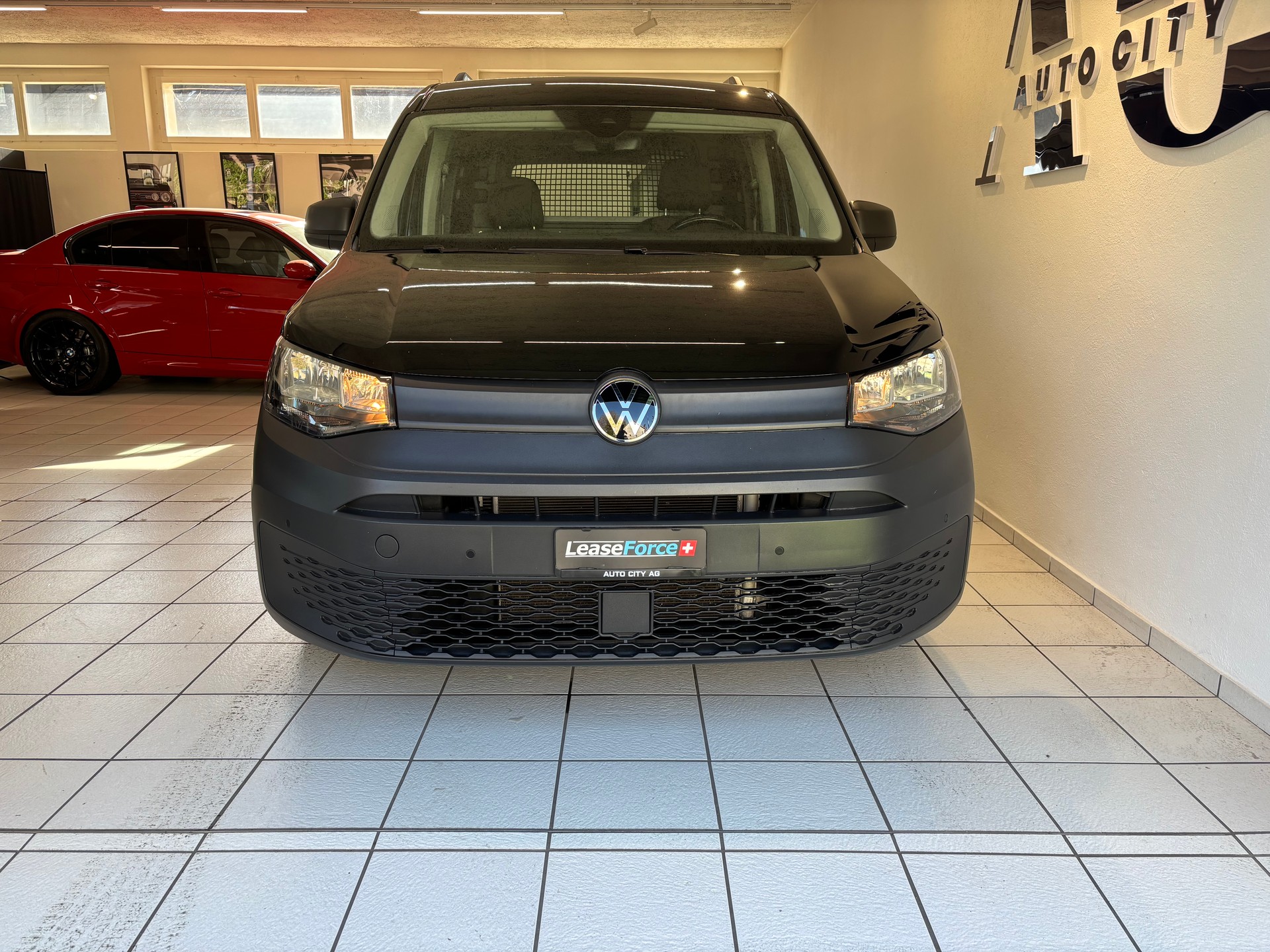 VW Caddy Cargo 1.5TSI Entry Maxi DSG-image-4