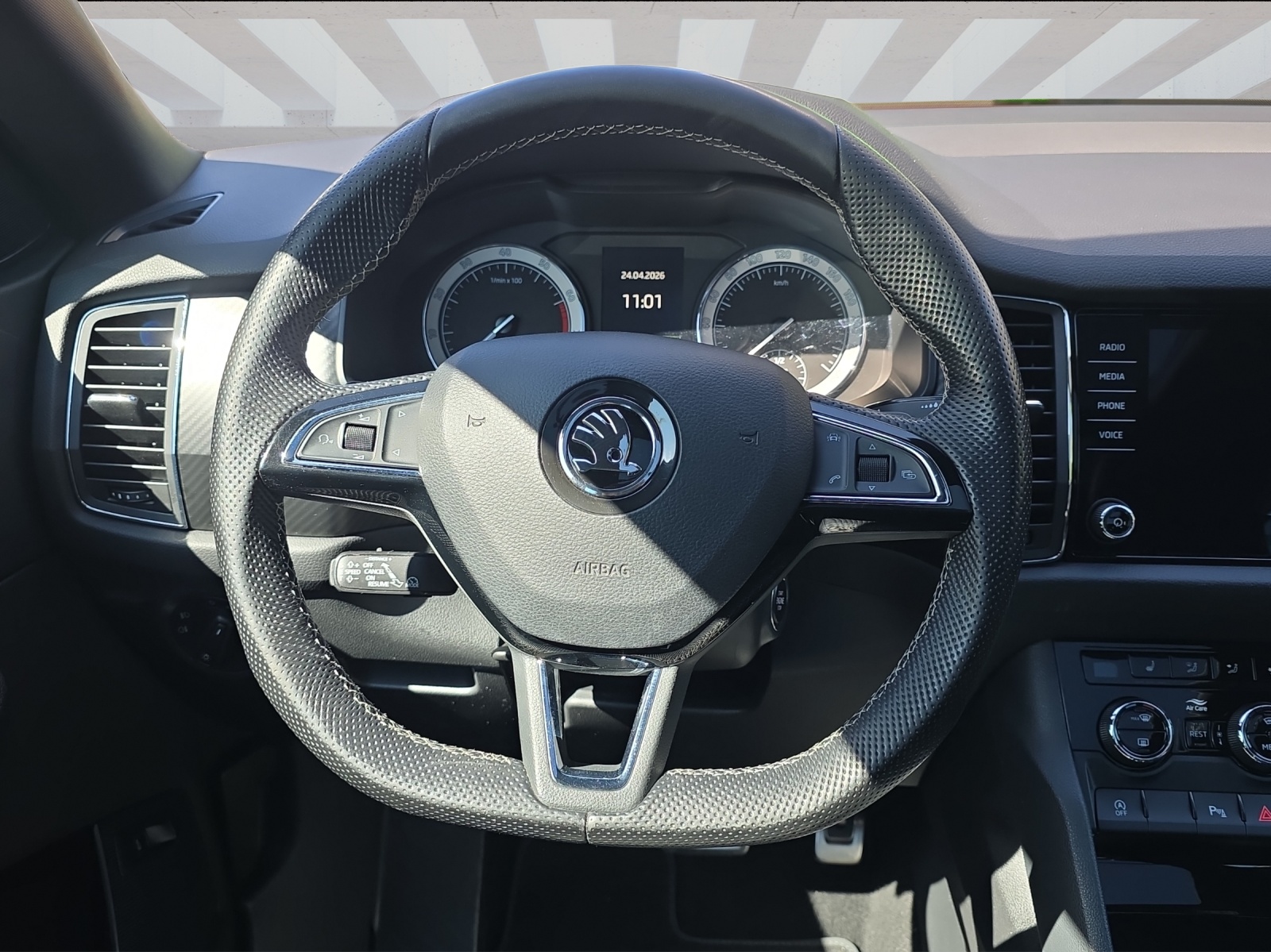 SKODA Kodiaq 2.0 TSI Sport Line DSG 4x4-image-5