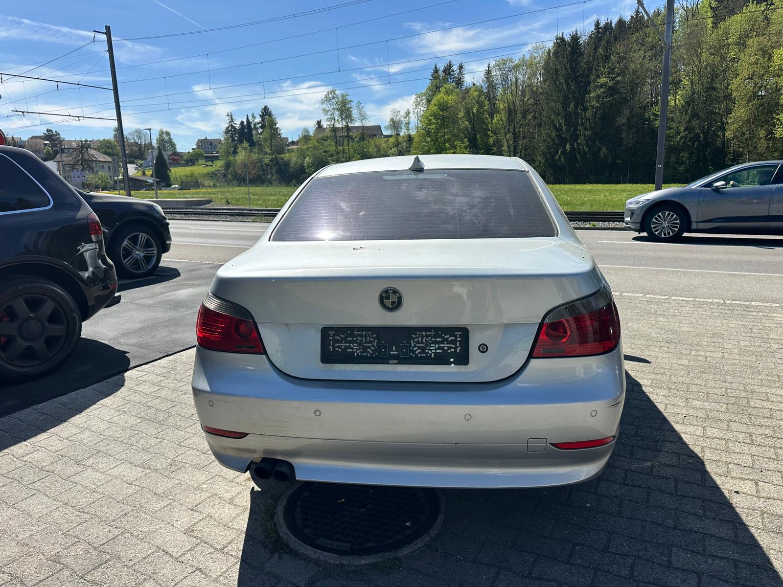 BMW 530d-image-5