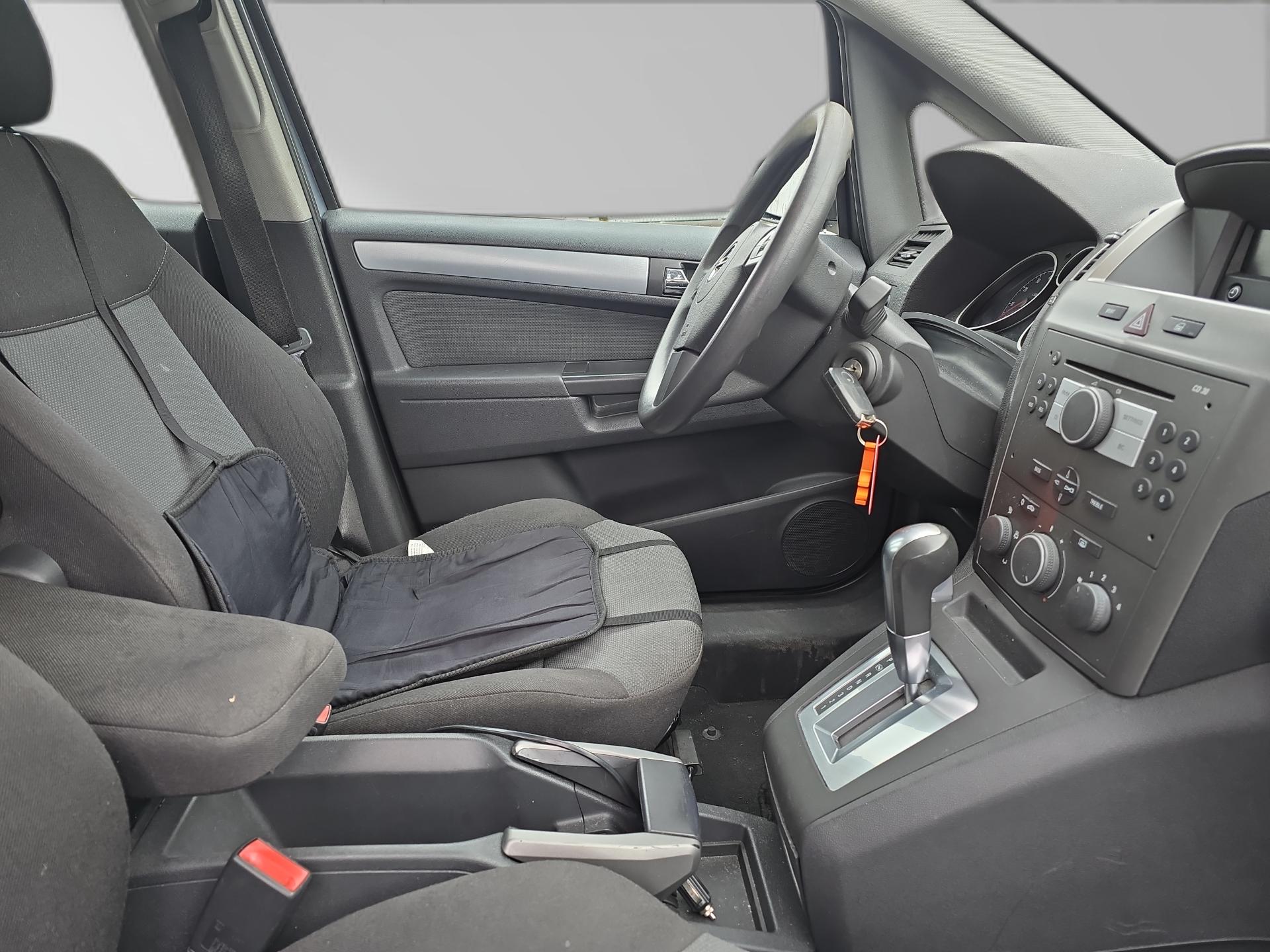 OPEL Zafira 2.2i 16V Enjoy-image-8