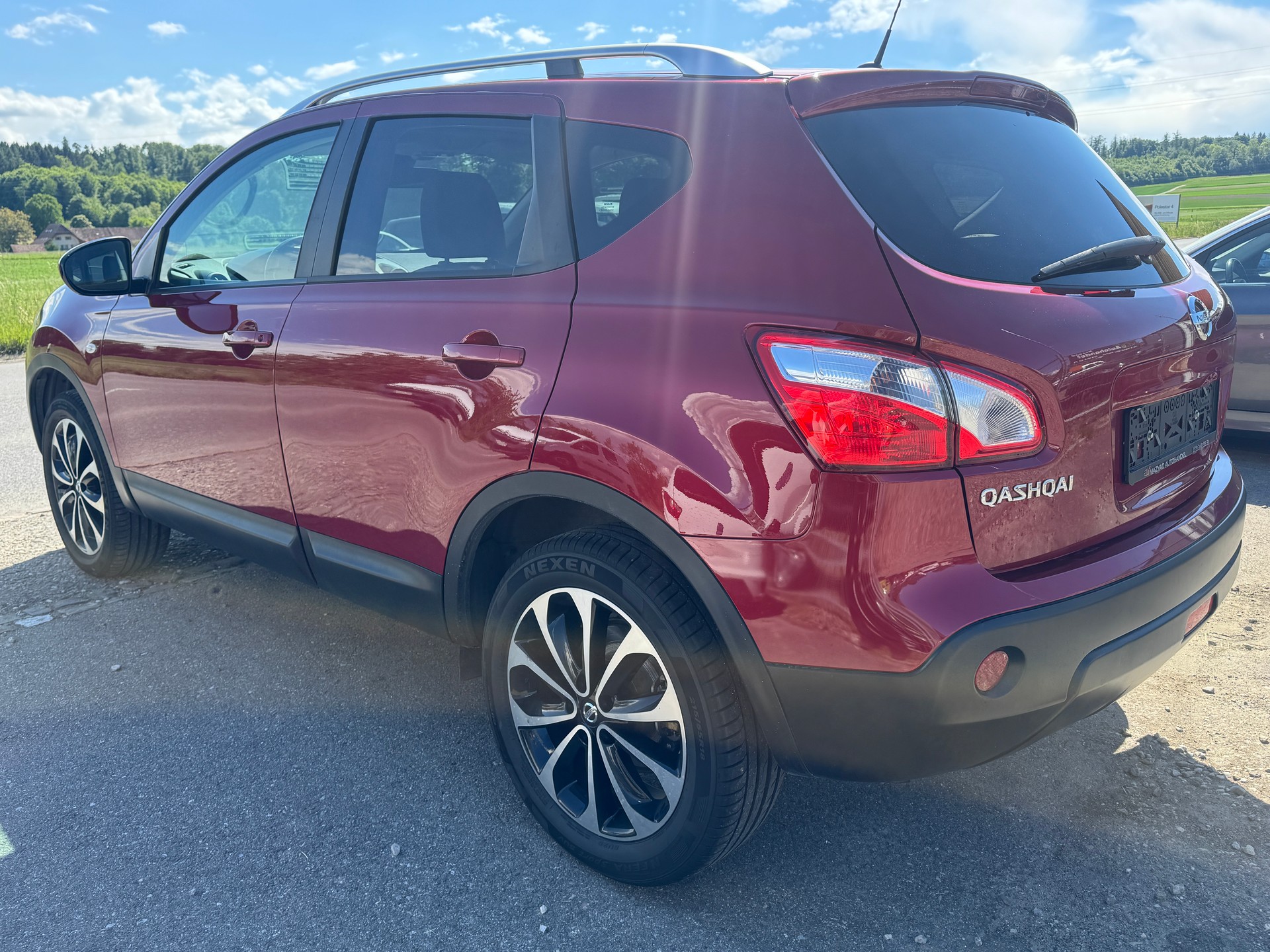 NISSAN Qashqai 2.0 i-Way XTronic CVT-image-4