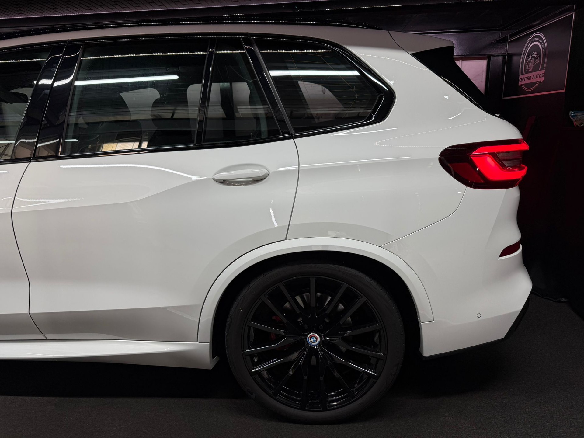 BMW X5 xDrive 25d M Sport Steptronic * 7 Plätze *M Aerodynamikpaket * Head-Up Display * Luftfederung * Harman-Kardon * 22 Zoll **-image-6