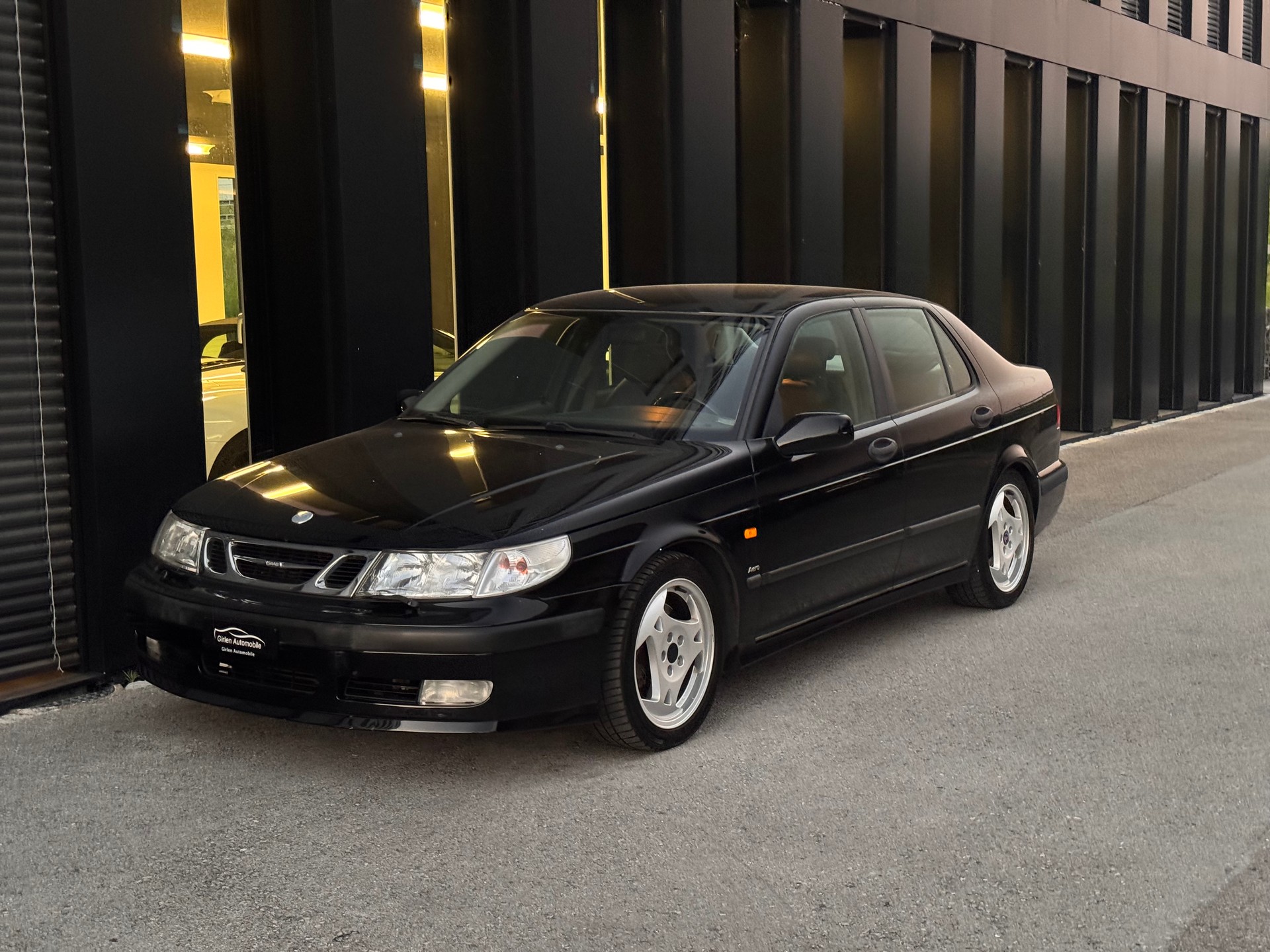 SAAB 9-5 2.3 T Aero-image-2
