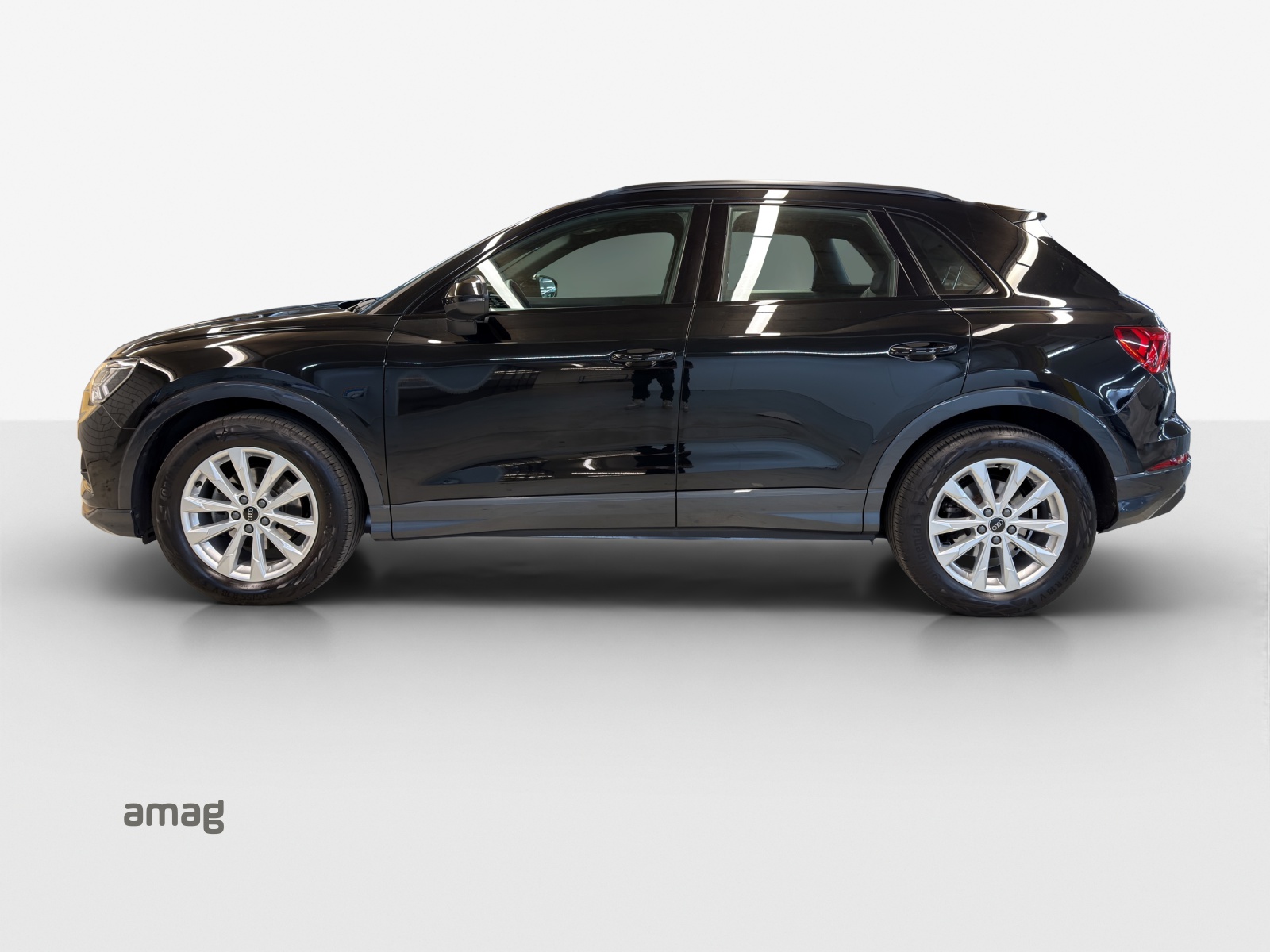 AUDI Q3 35 TFSI advanced Attraction S-tronic-image-1