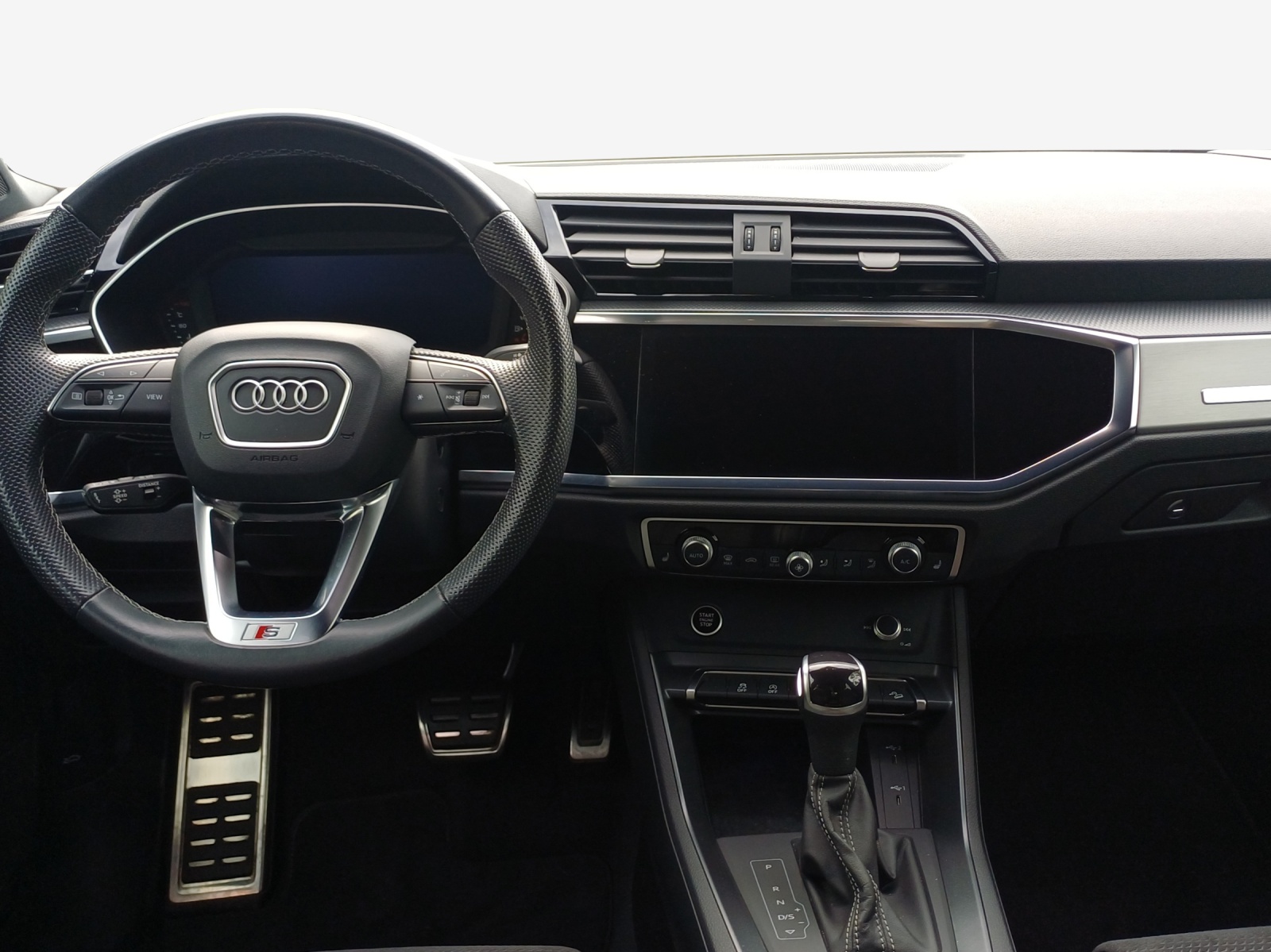 AUDI Q3 35 TFSI S line Attraction S-tronic-image-8