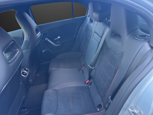 MERCEDES-BENZ A 250 4Matic 8G-DCT-image-8
