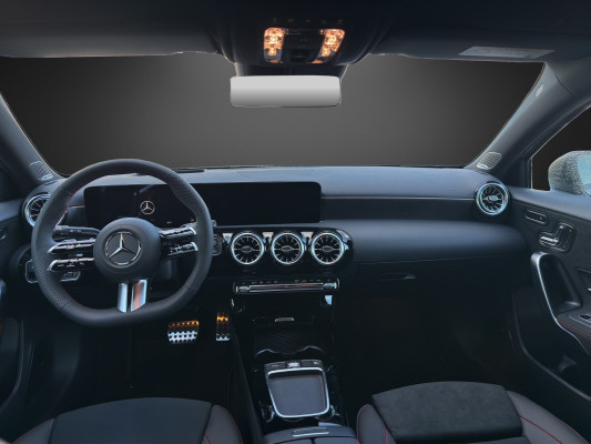 MERCEDES-BENZ A 250 4Matic 8G-DCT-image-7