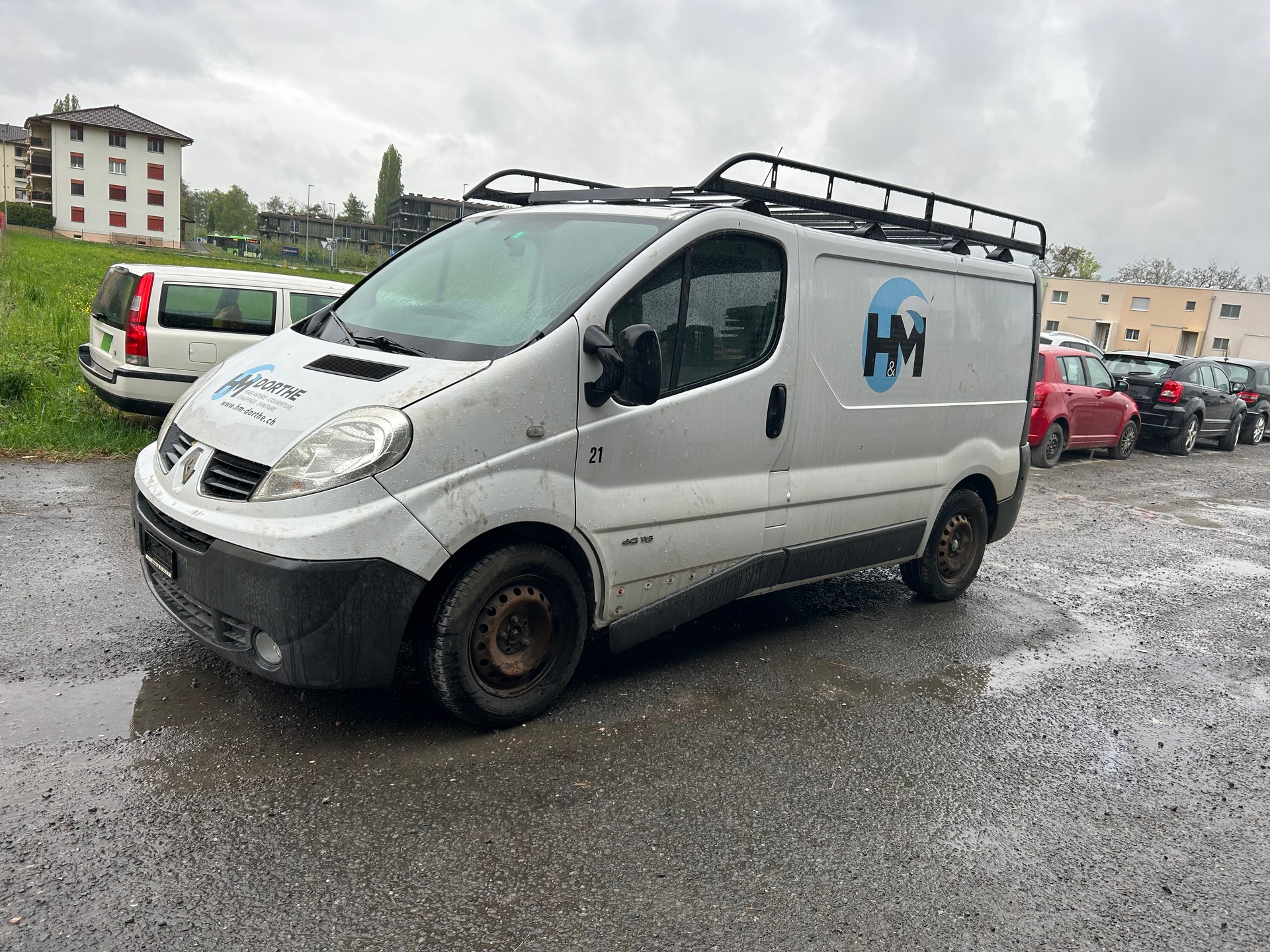 RENAULT Trafic 2.0 dCi 115 2.9t L2H1-image-2
